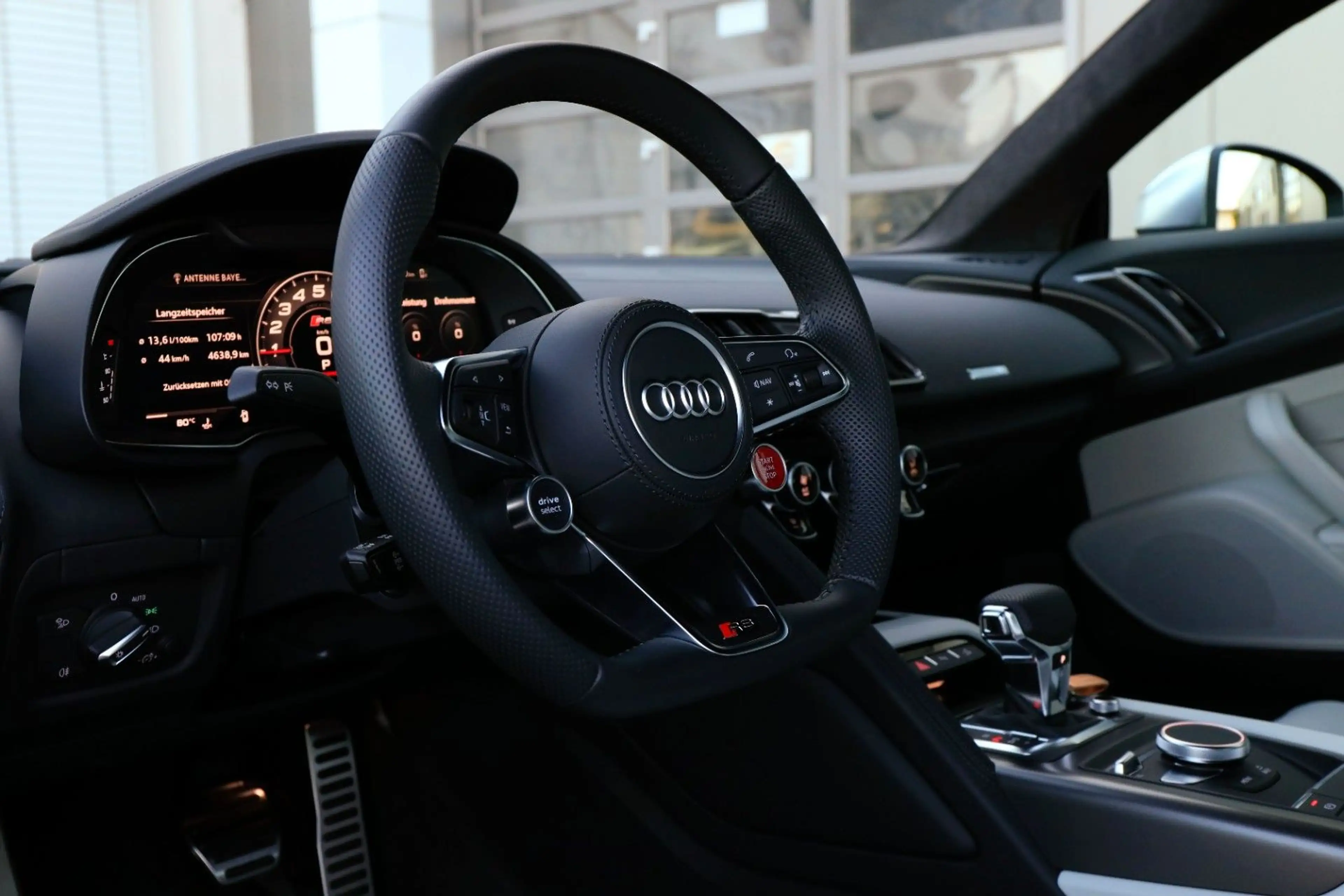 Audi R8 Coupe 5.2 FSI RWD performance-NEUZUSTAND!!! — photo 14