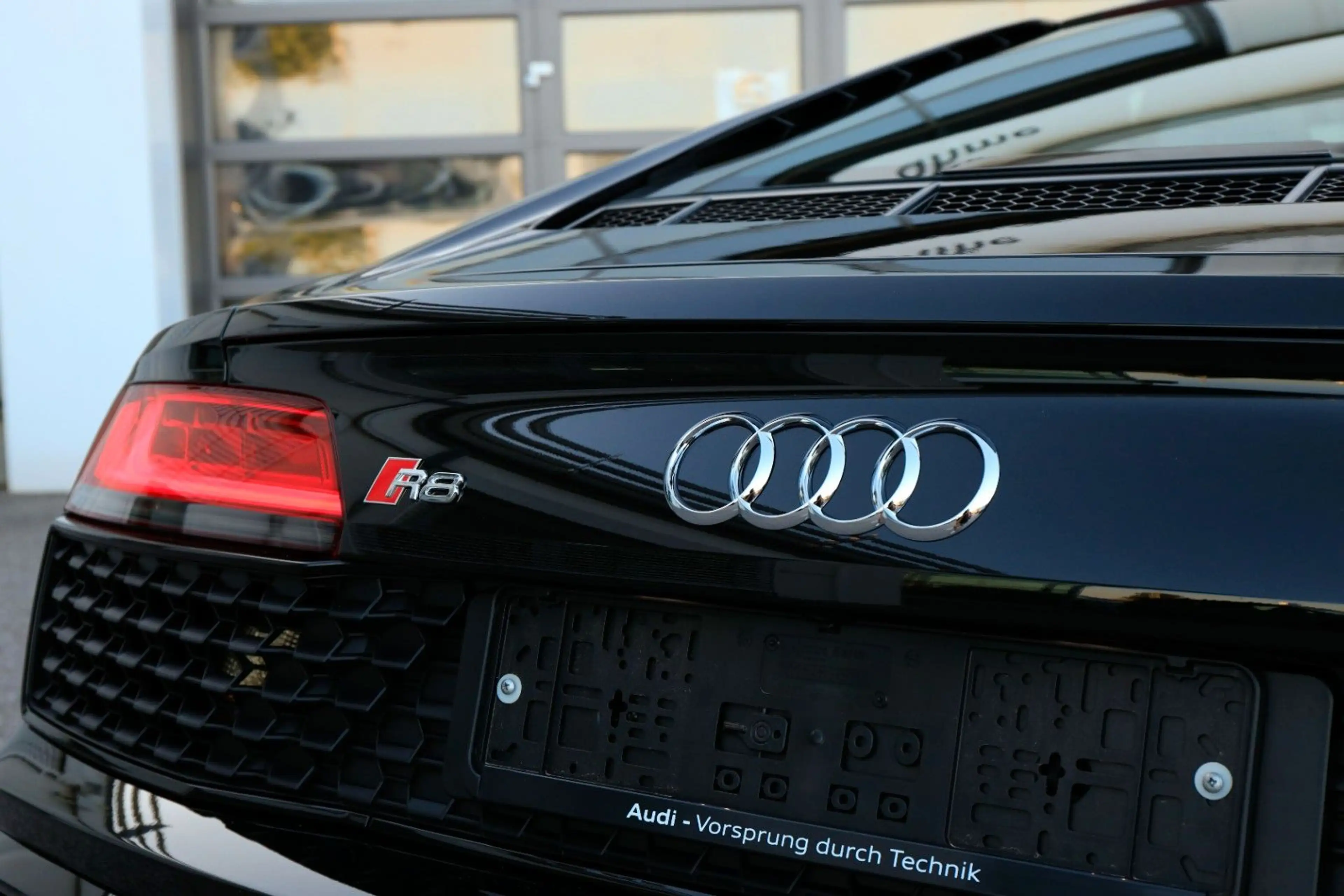 Audi R8 Coupe 5.2 FSI RWD performance-NEUZUSTAND!!! — photo 11