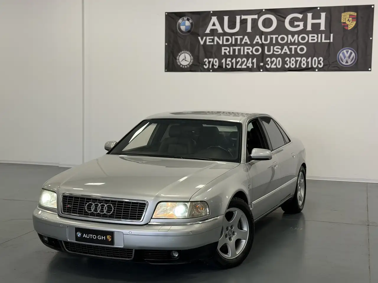 Audi S8