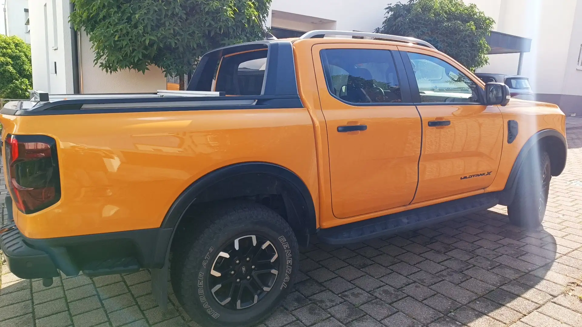 Ford Ranger Wildtrak X e-4WD Doppelkabine - 2