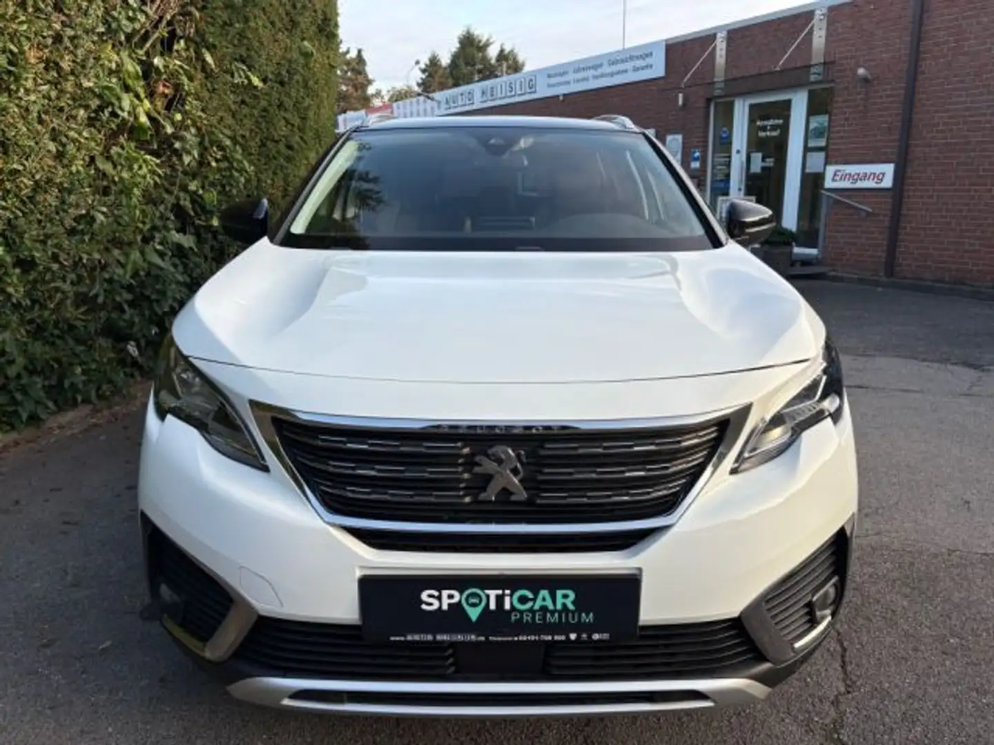 Peugeot 5008 PureTech 130 Stop & Start Allure Weiß - 2