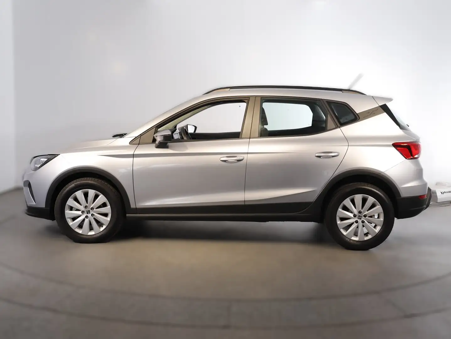SEAT Arona Style EcoTSI DSG Silber - 2