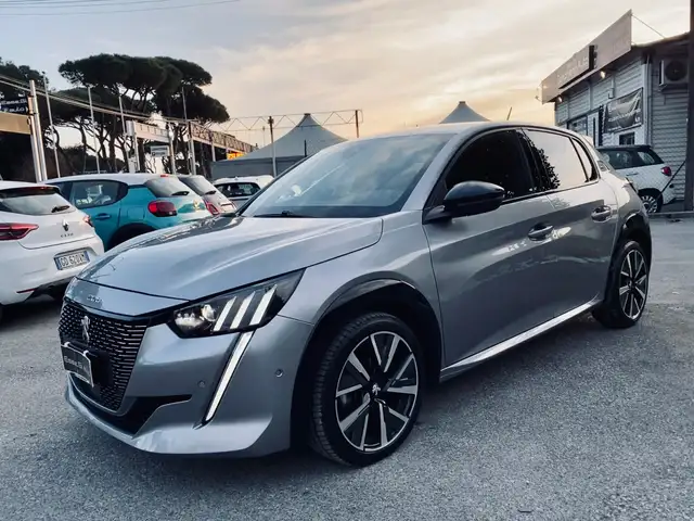 Peugeot 208 GT Pack **POSS.PACK MEDIA**VED.NOTE