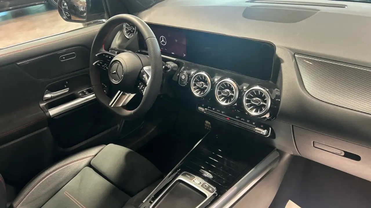 Mercedes-Benz GLA 2026 — фото 10