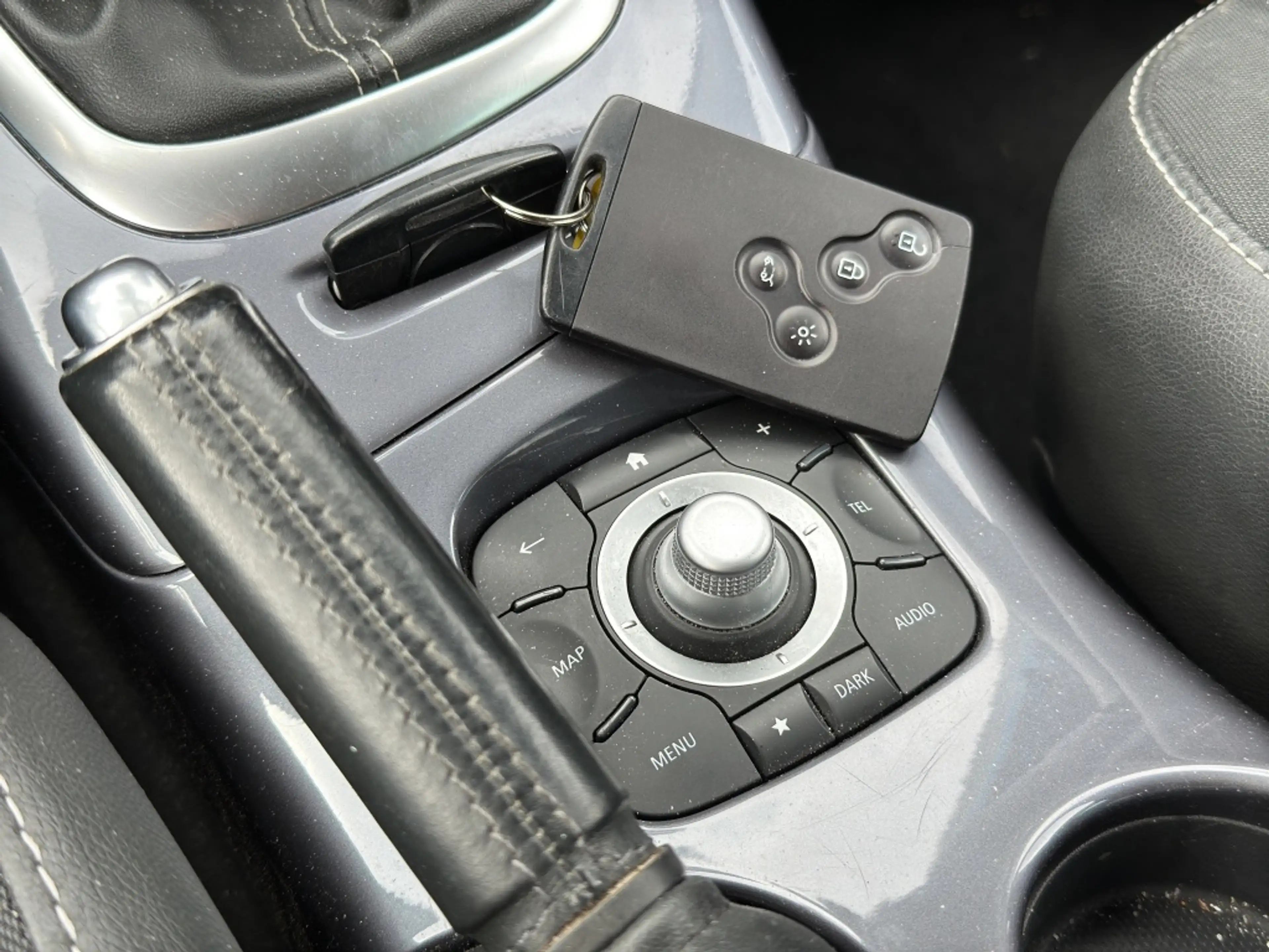 Renault Scenic Xmod 1.2 TCe Bose — photo 14