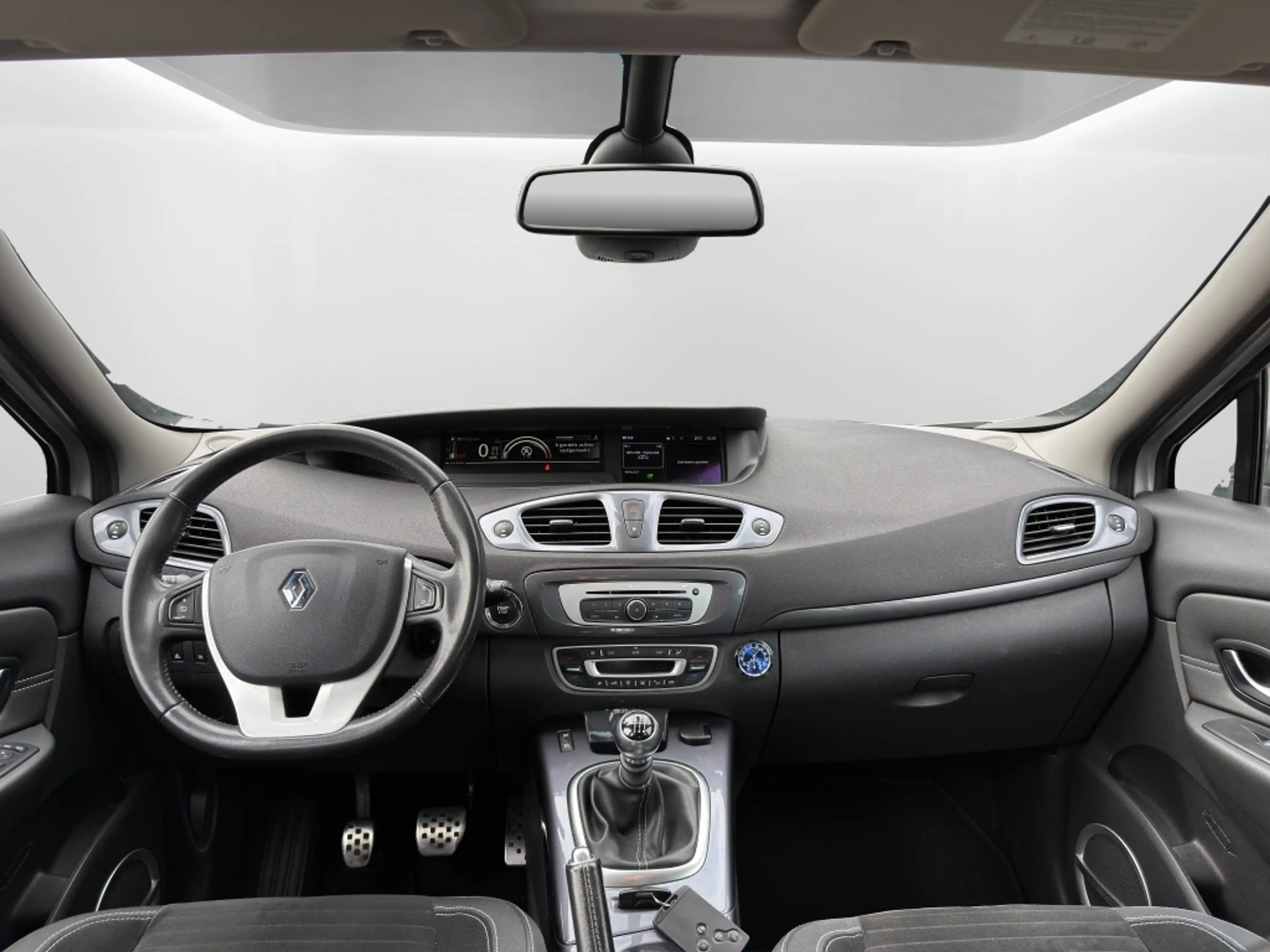 Renault Scenic Xmod 1.2 TCe Bose — photo 2