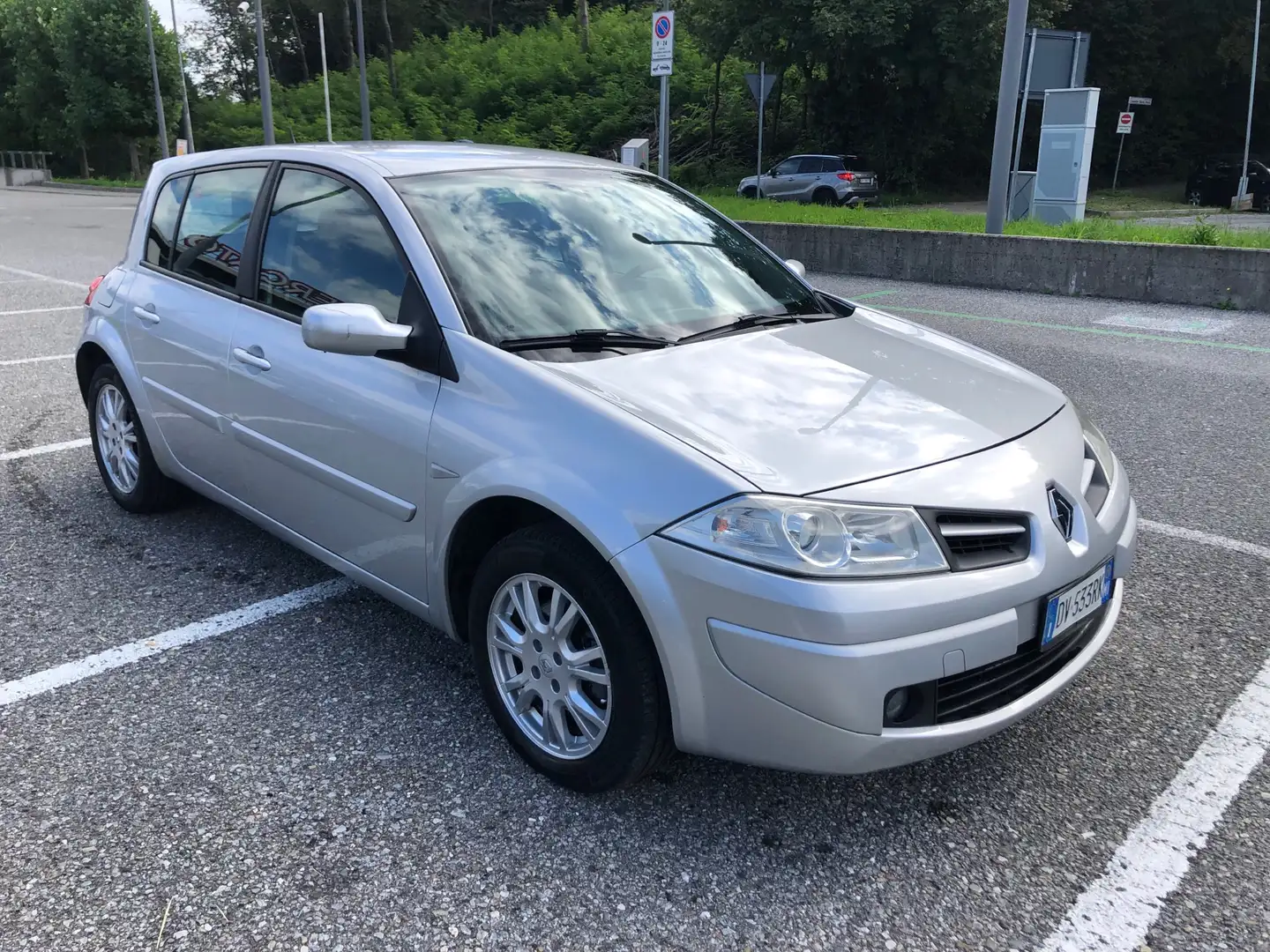 Renault Megane 5p 1.5 dci Confort Dynamique 105cv - 1