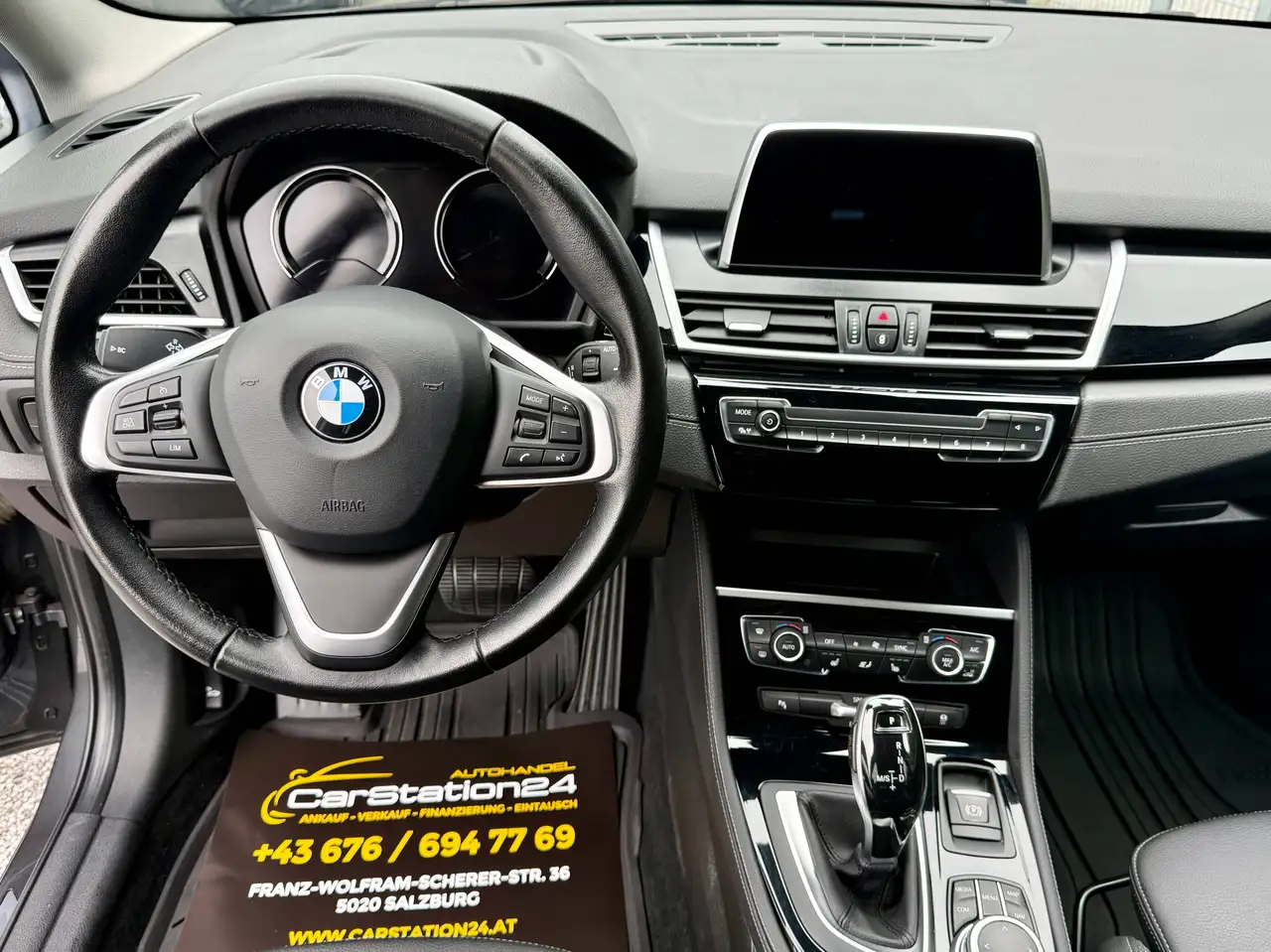 BMW 218 218d xDrive Sport Line*1BESITZ*TEILLEDER*TEMPOMAT*ANHÄNGERKUPPLUNG*HECKCAM*AMBIENTE*SPORTSITZE*, миниатюра 10