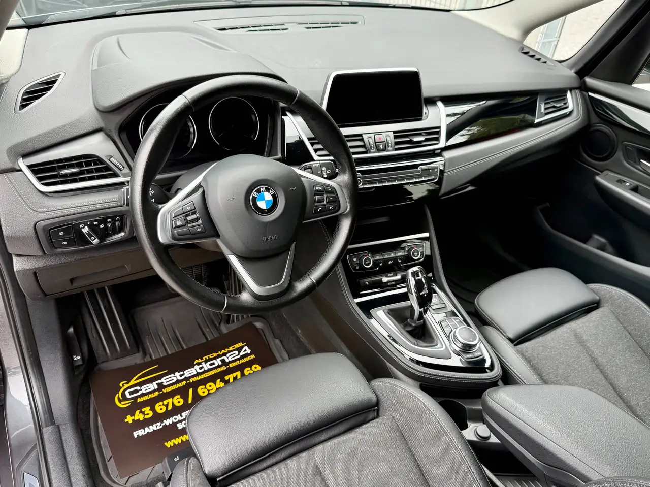 BMW 218 218d xDrive Sport Line*1BESITZ*TEILLEDER*TEMPOMAT*ANHÄNGERKUPPLUNG*HECKCAM*AMBIENTE*SPORTSITZE*, миниатюра 7
