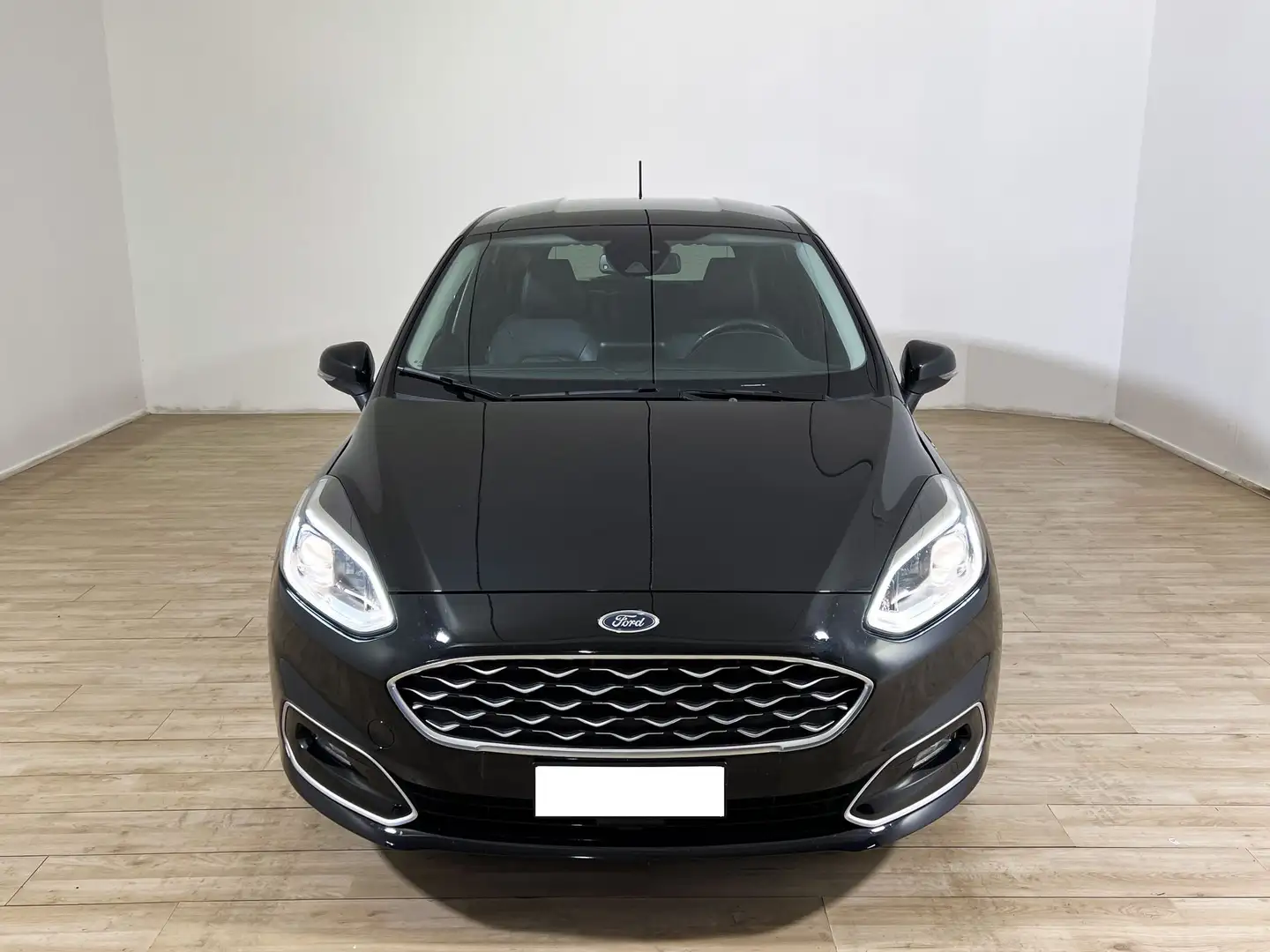 Ford Fiesta Fiesta 1.5 EcoBlue 5 porte Vignale Nero - 2