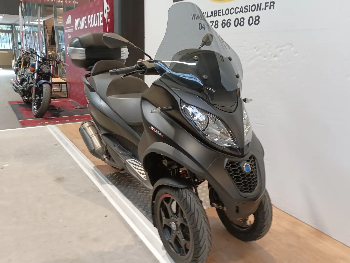 Piaggio MP3 500 Czarny - 2