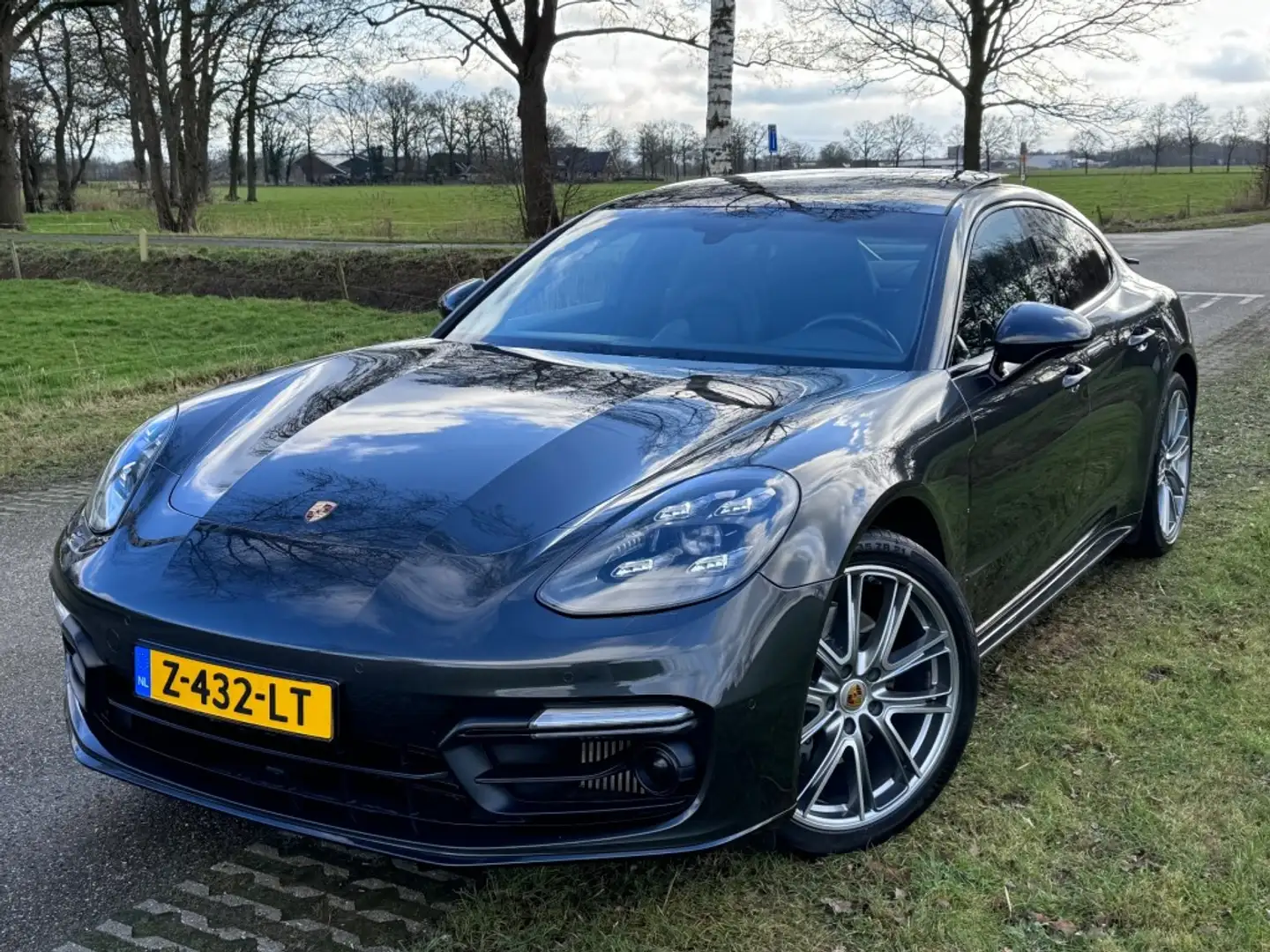Porsche Panamera 4.0 4S DIESEL / PANORAMA / 21INCH / ACC / 421PK / Gris - 1