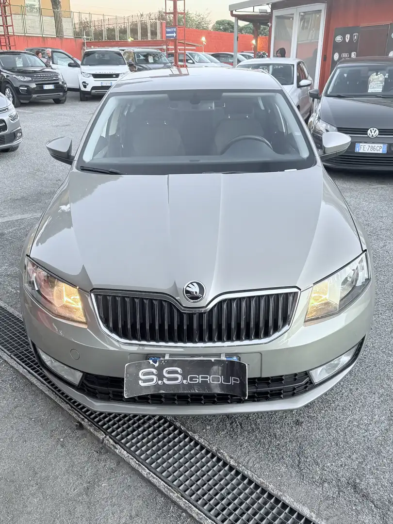 Skoda Octavia 2.0 tdi -Executive dsg-unipro-rate-garanzia - 2