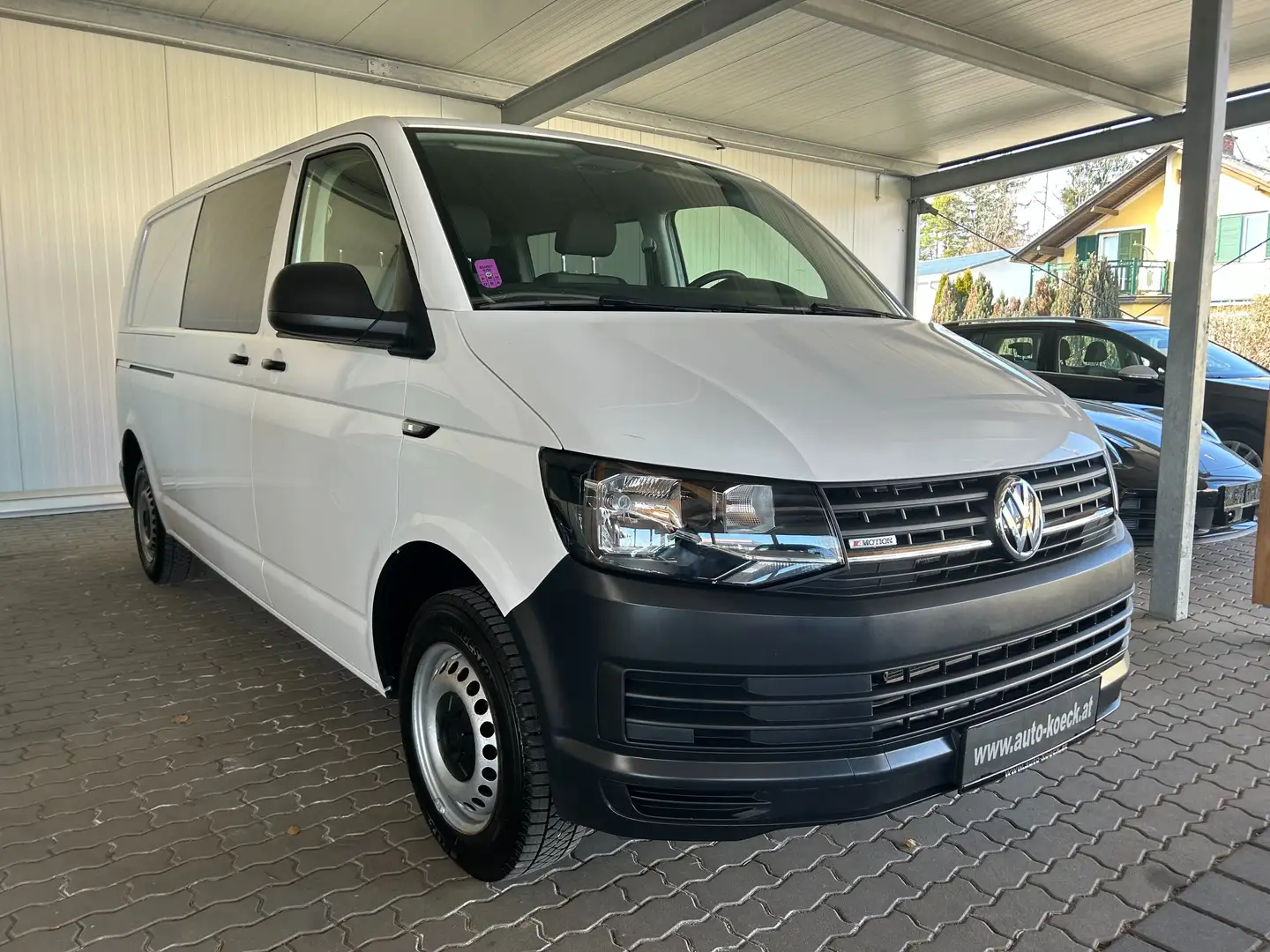 Volkswagen T6 Kombi Kombi lang 4Motion Netto € 27492.- Weiß - 1