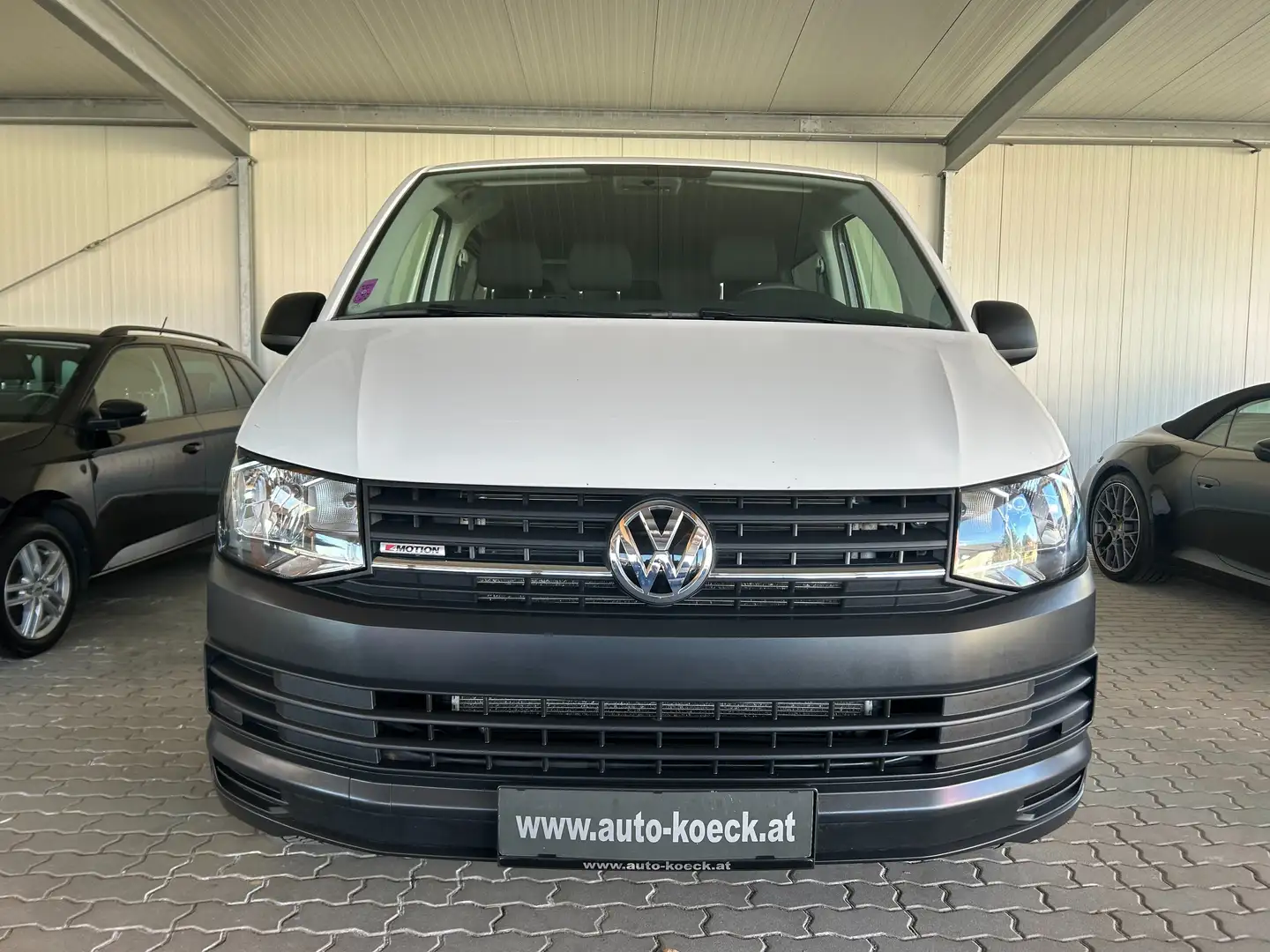 Volkswagen T6 Kombi Kombi lang 4Motion Netto € 27492.- Weiß - 2