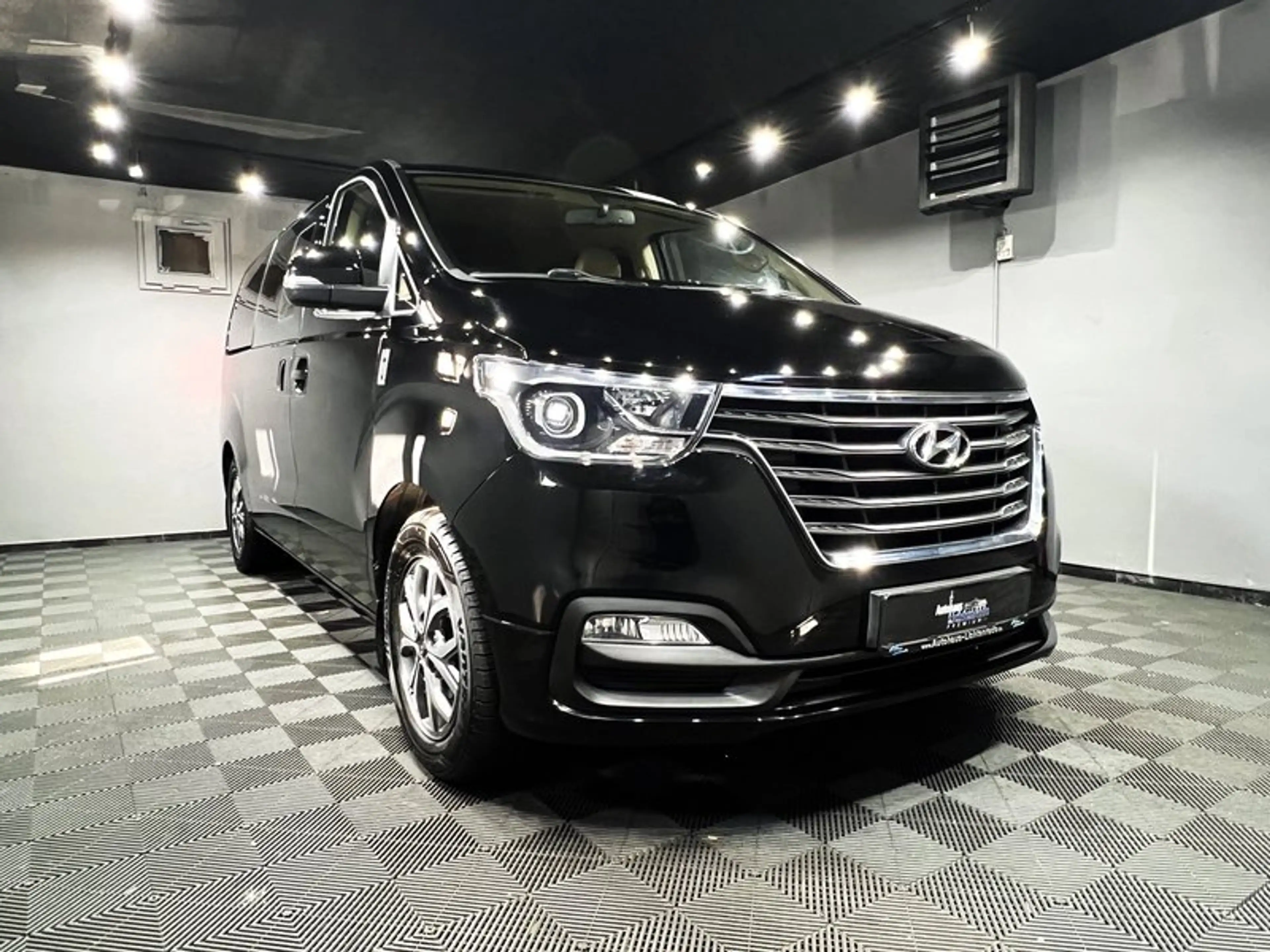 Hyundai H-1 Travel Premium|5*JAHRE*GARANTIE|AUTOM|LEDER — photo 2
