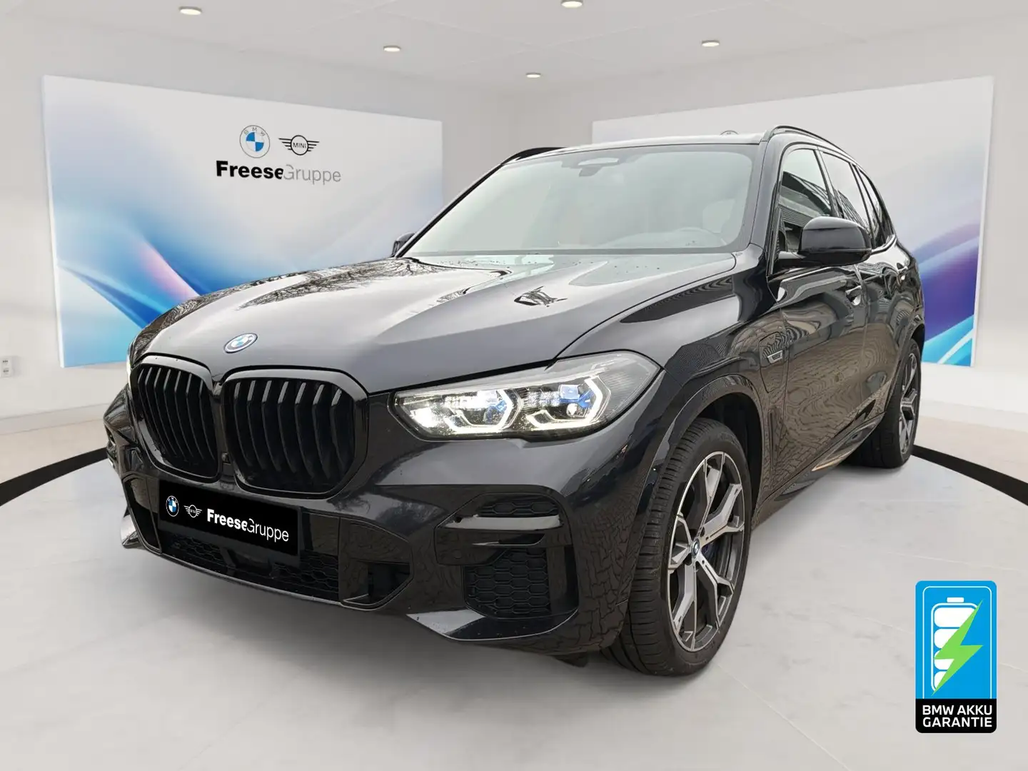 BMW X5 xDrive45e AHK Laser 360° HEAD-UP MASSAGE PANO Schwarz - 1