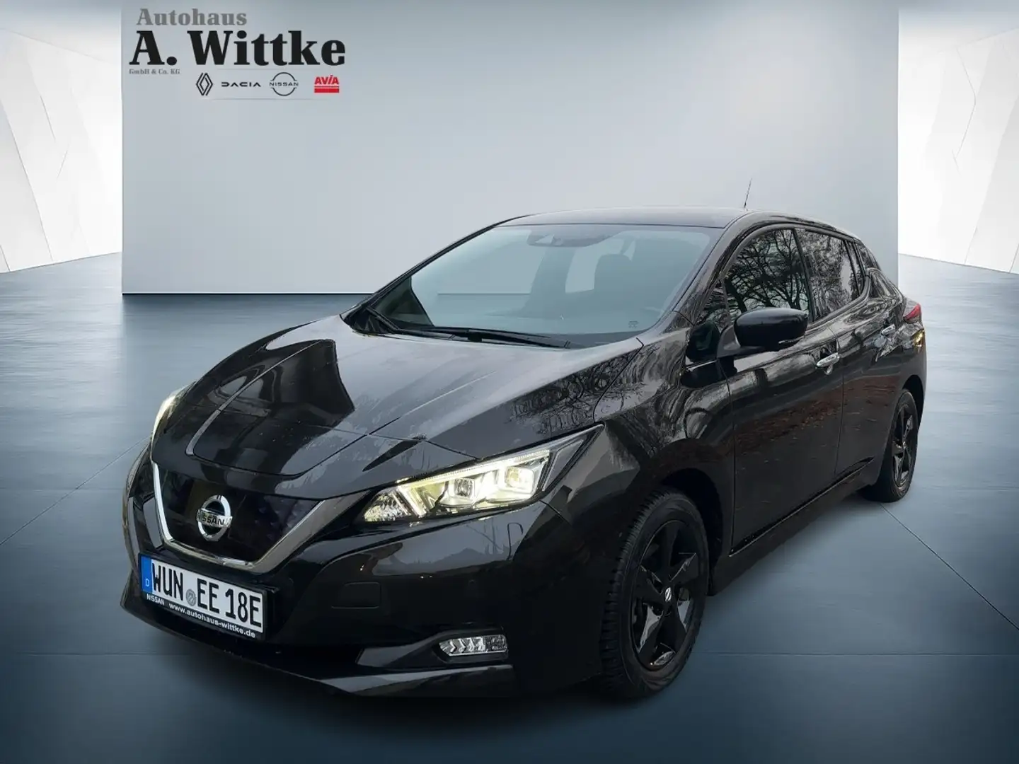 Nissan Leaf ZE1 N-Connecta Option Winterpaket LED FAP Noir - 1