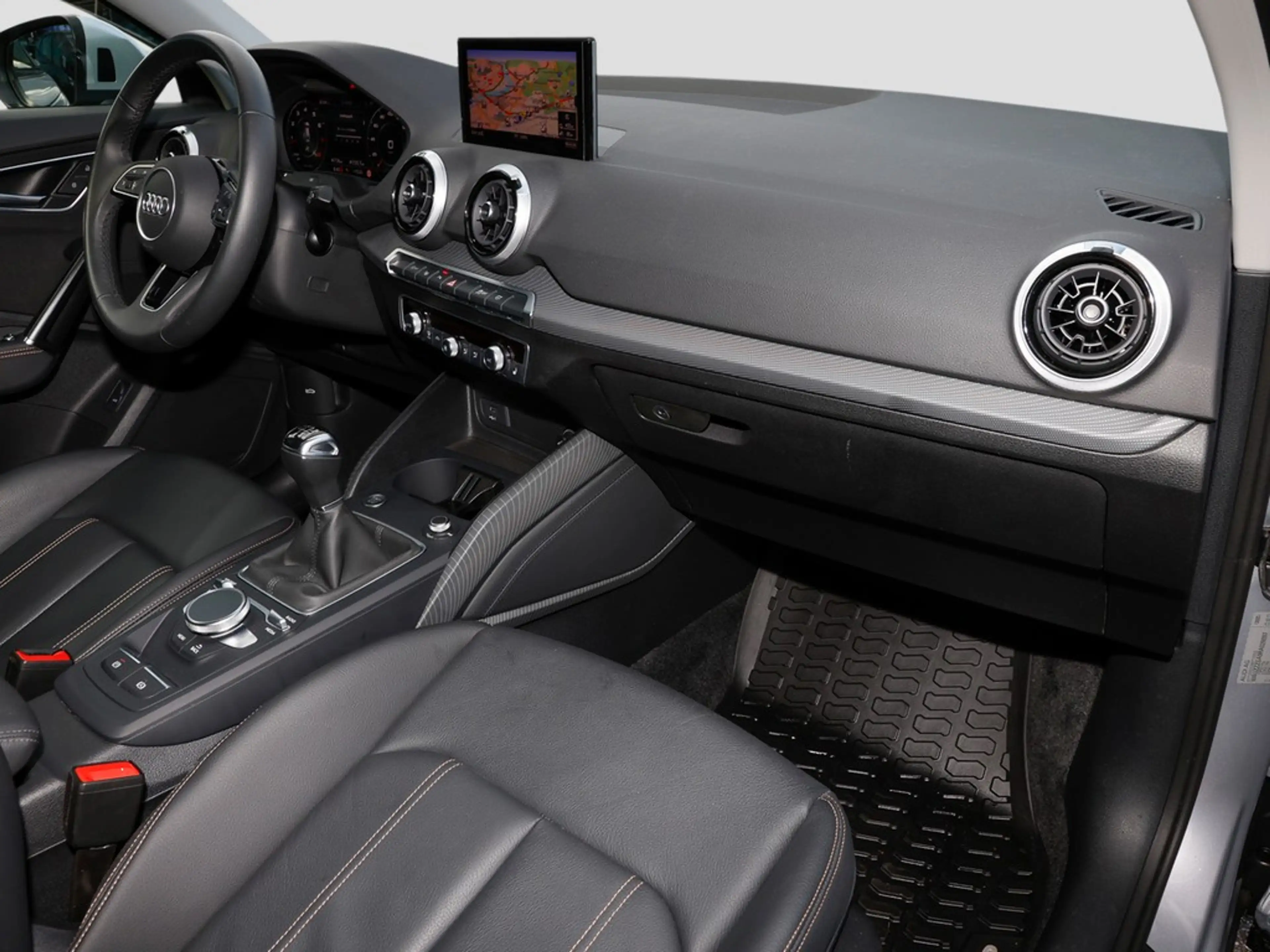 Audi Q2 35 1.5 TFSI Advanced AHK/RFK/Navi/ACC — photo 8