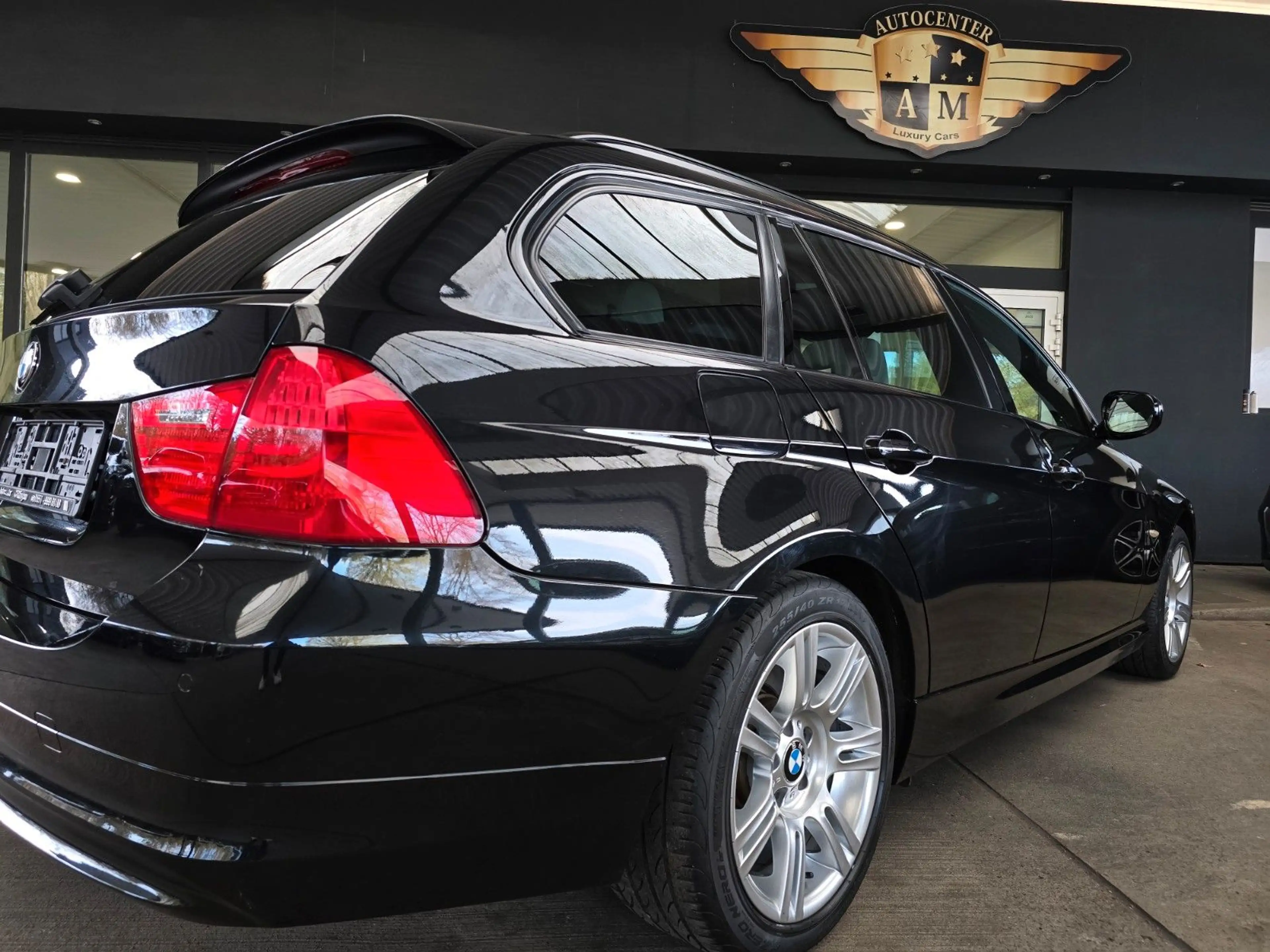 BMW 325 d Touring Edition Lifestyle PANO/M3-Felge — photo 14
