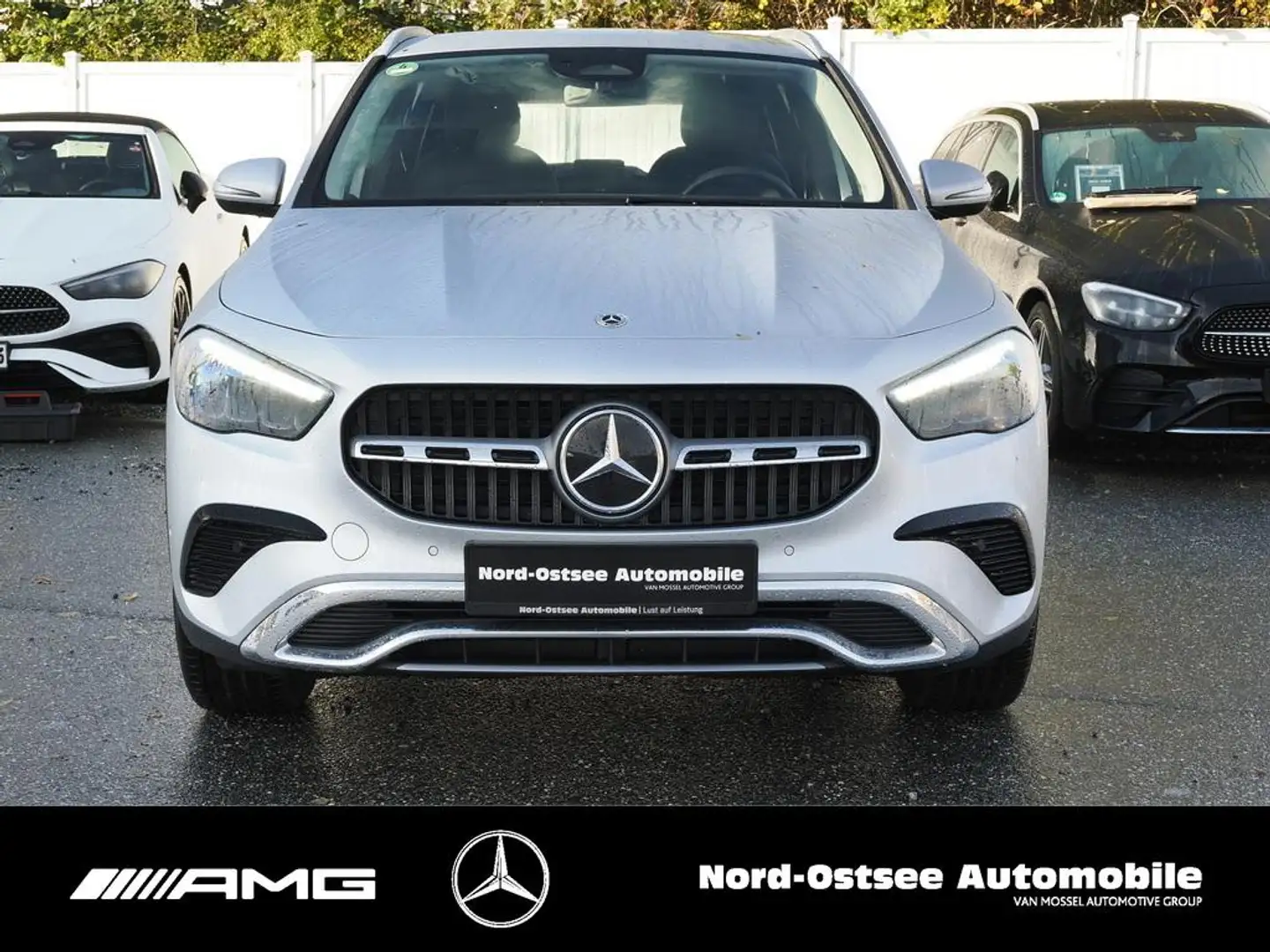 Mercedes-Benz GLA 200 d PROGRESSIVE AHK NAVI LED SHZ MBUX Silber - 2