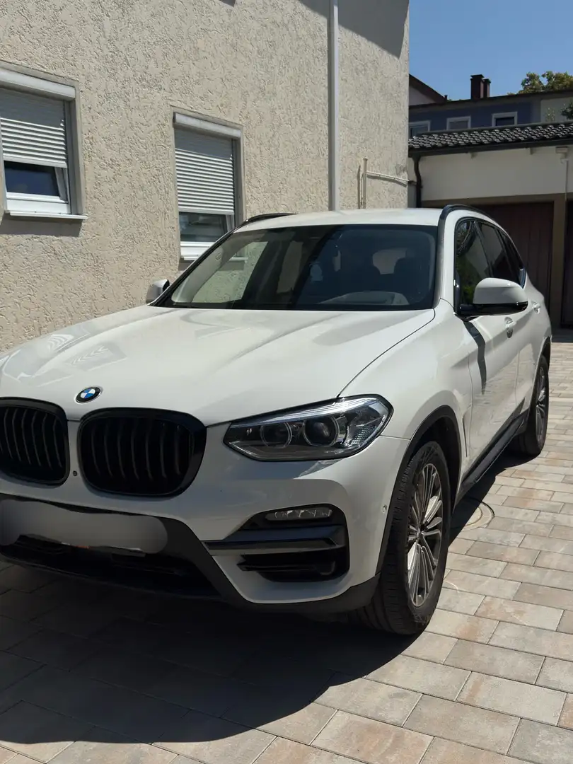 BMW X3 xDrive30i Aut. Luxury Line - 1