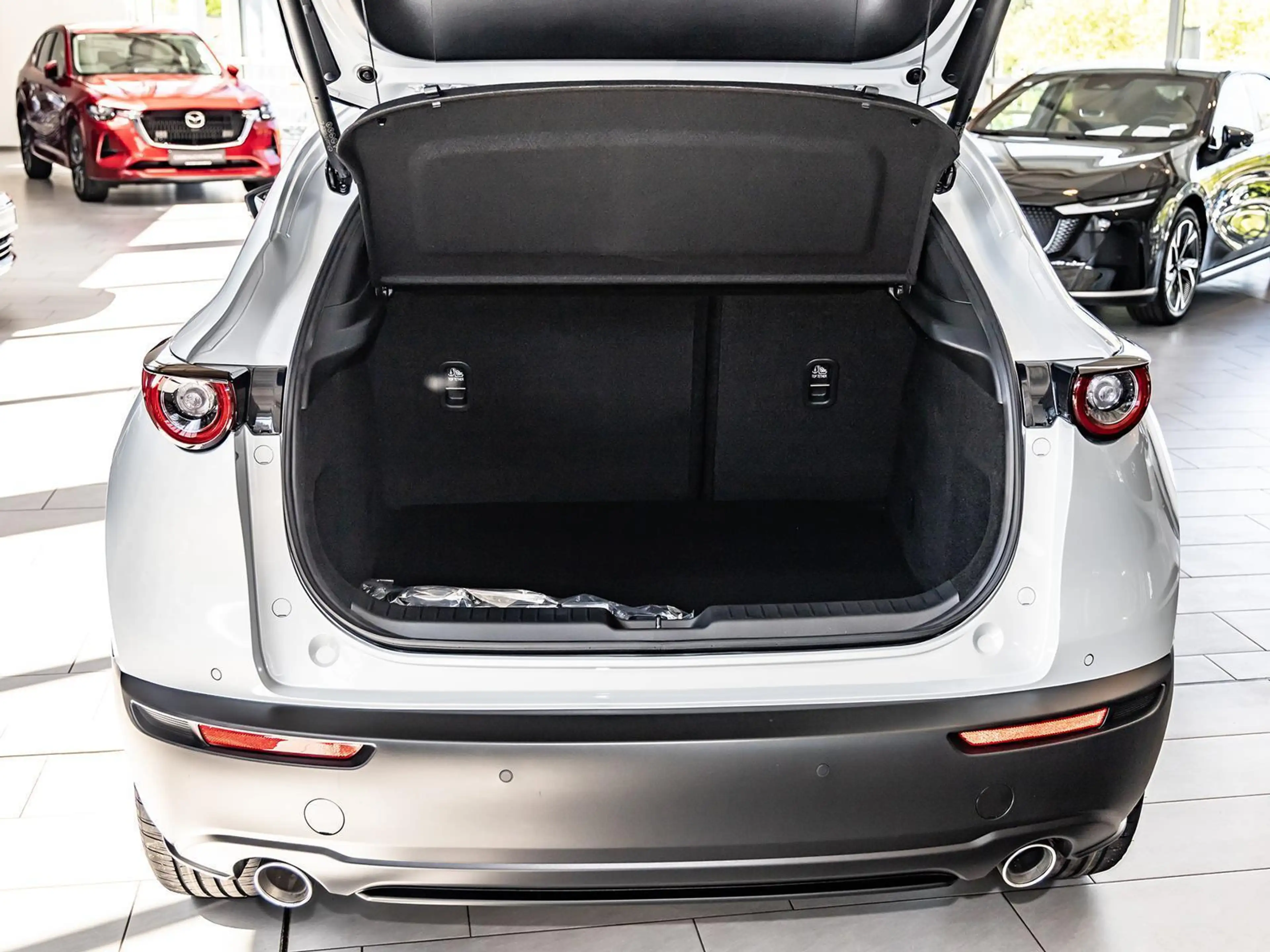 Mazda CX-30 5WGN 2.0L e-SKYACTIV X 6AT FWD Homura NAVI — photo 7