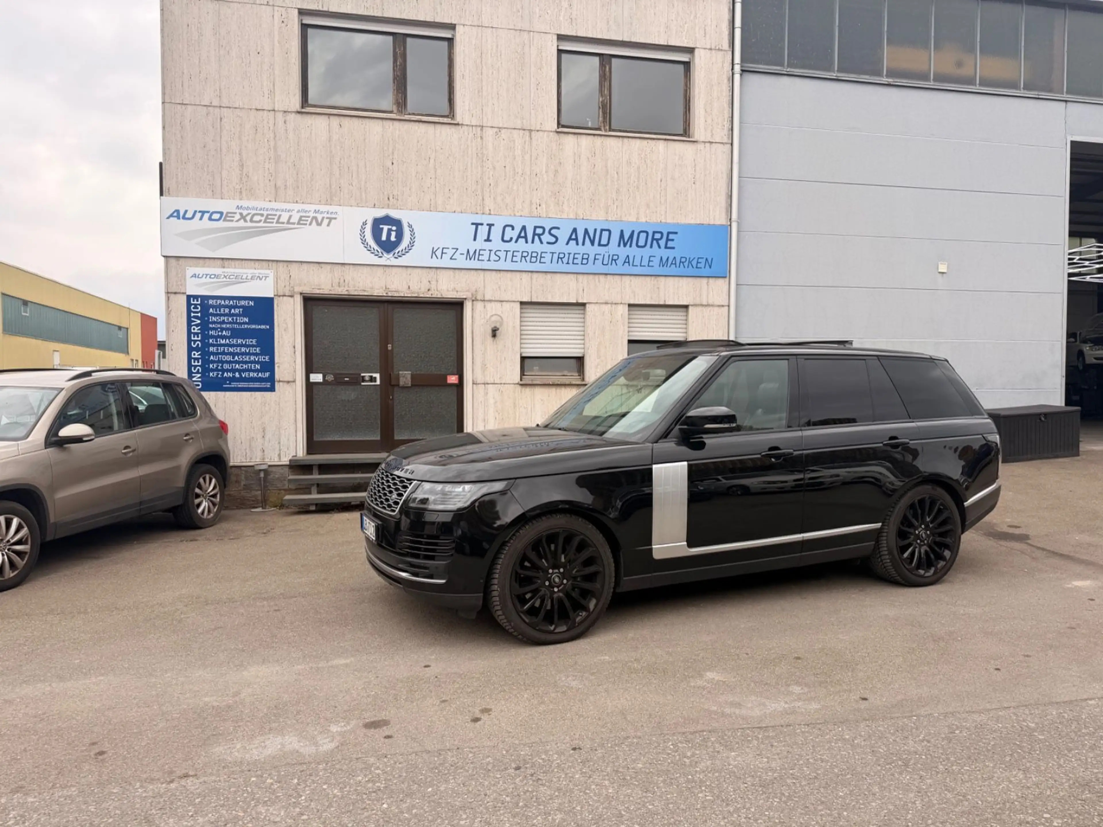 Land Rover Range Rover Vogue 4.4 PANO Keyless AHK Kamera