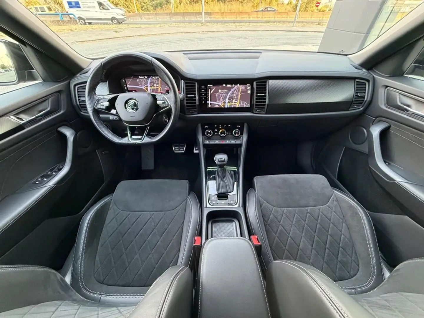 Skoda Kodiaq 2.0TDI Sportline 4x2 DSG 110kW Negro - 2