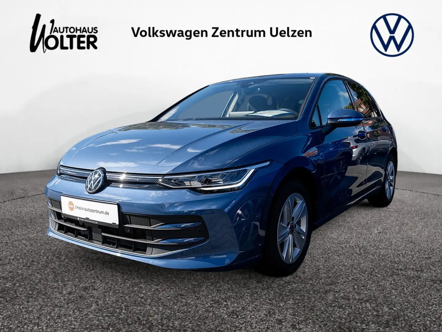 Volkswagen Golf VIII 1.5 eTSI Life DSG AHK HUD GJR NAVI Blau - 1