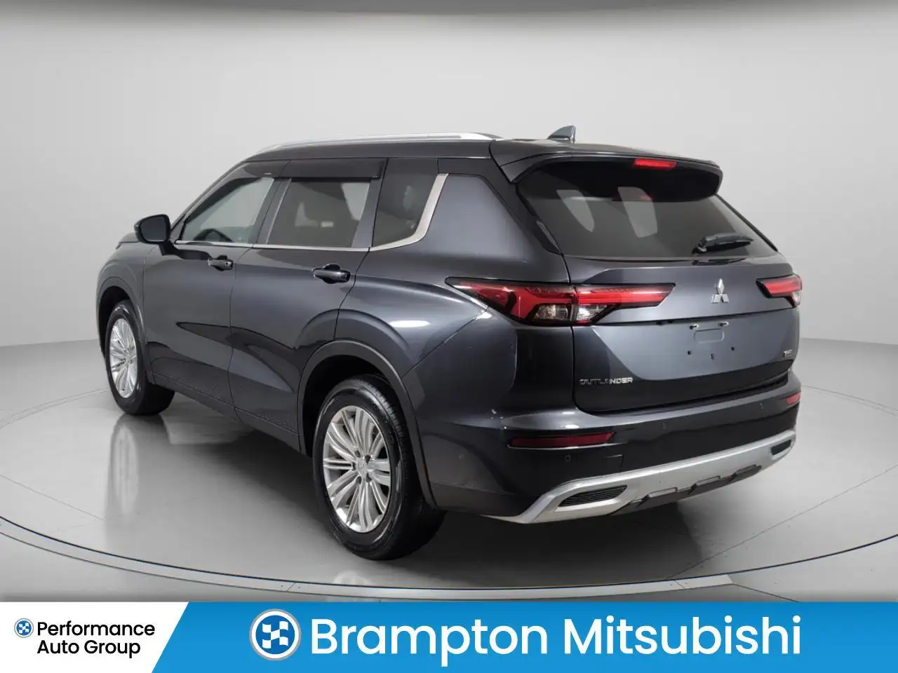Mitsubishi Outlander снимка Mitsubishi Outlander