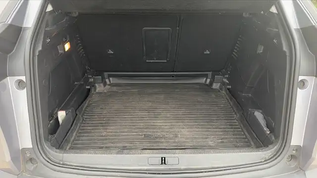 Peugeot 3008 view 14