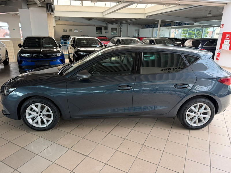 SEAT Leon 2.0 TDI 110kW FR DSG — photo 6