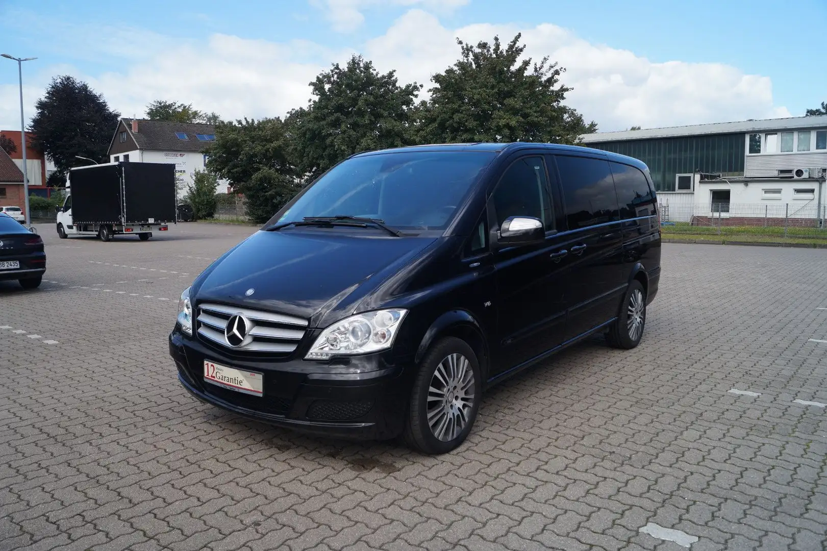 Mercedes-Benz Viano 3.0 CDI Trend Edition lang Navi R.Kamera Schwarz - 1