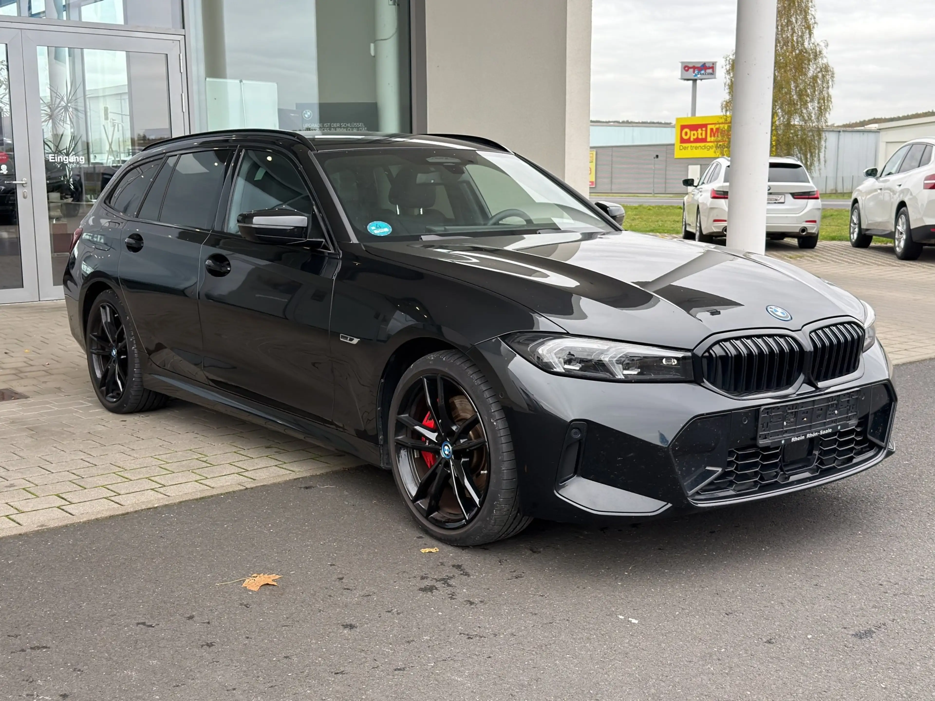 BMW 330 e xDrive Touring M Sport Pro Hifi.AkustkGl.LE — photo 3