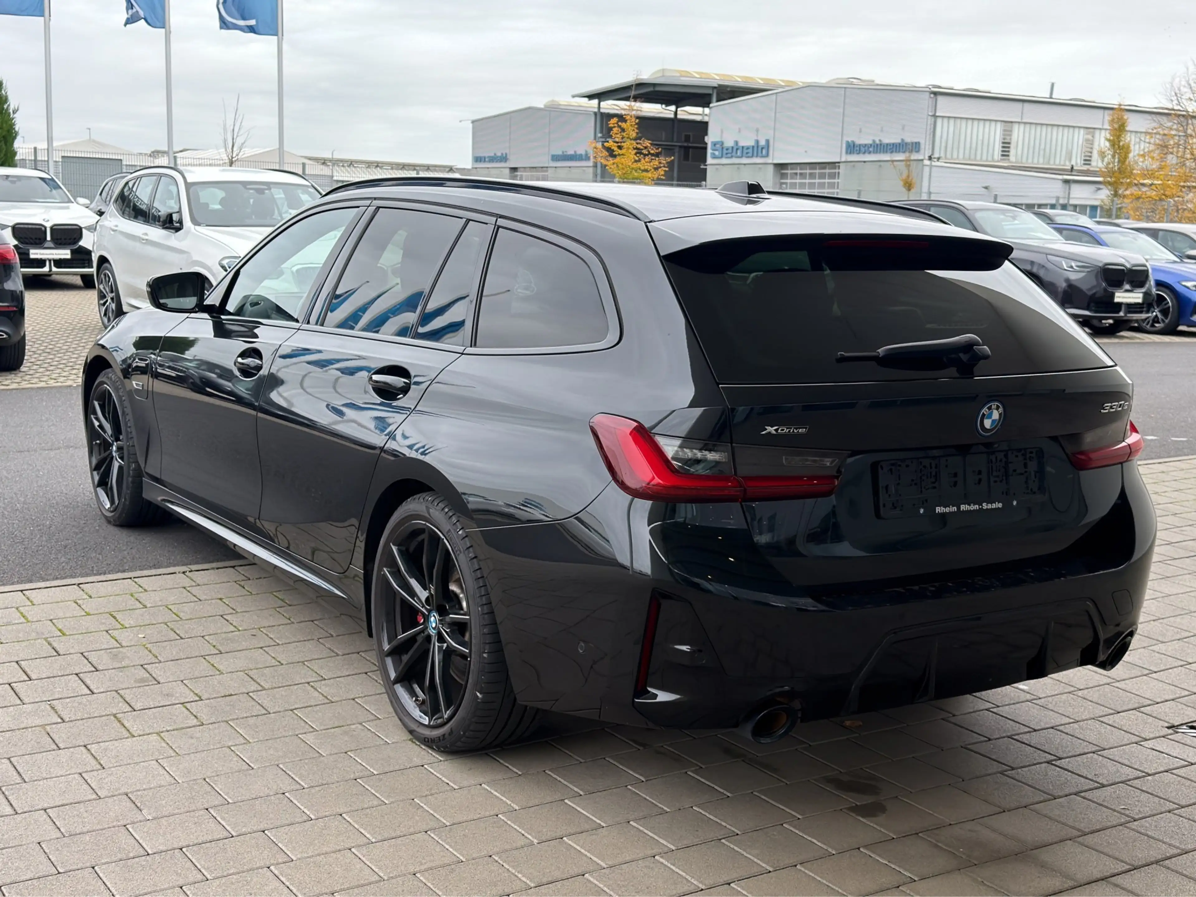 BMW 330 e xDrive Touring M Sport Pro Hifi.AkustkGl.LE — photo 5