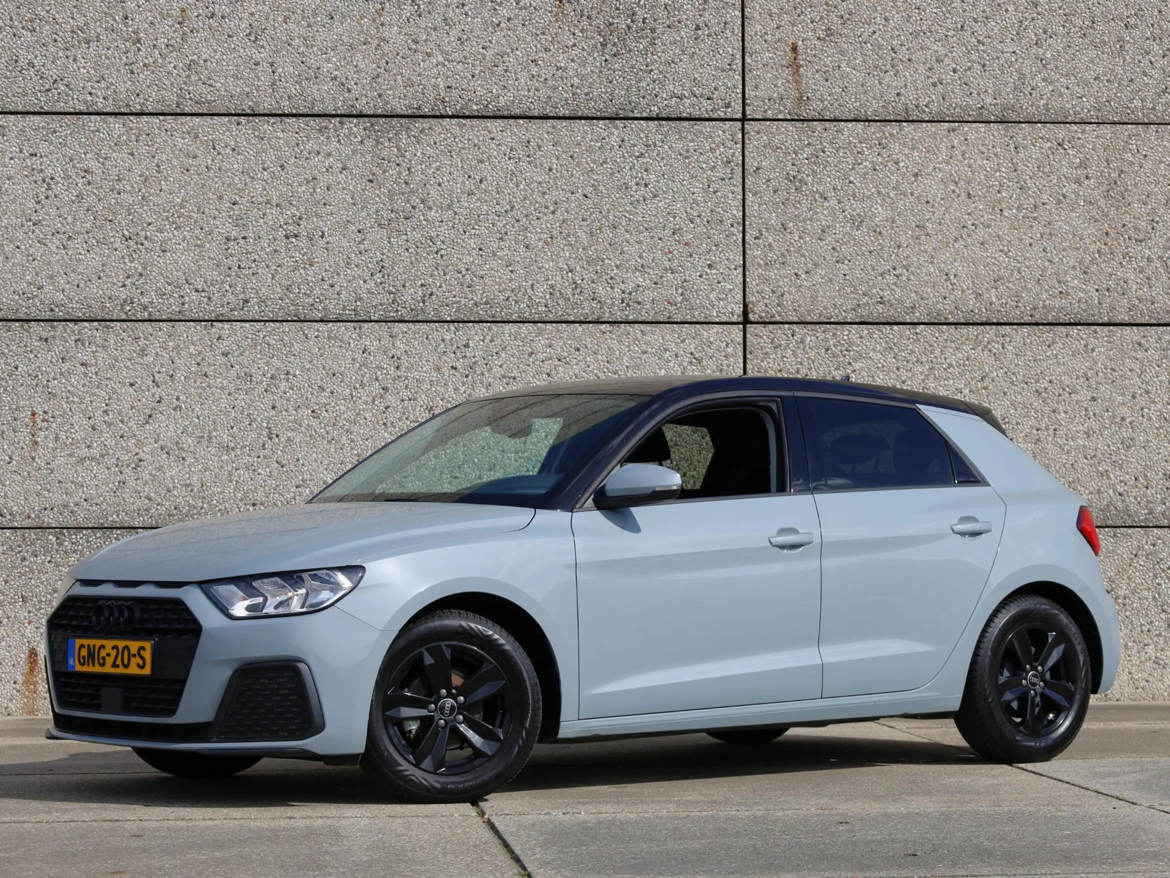 Audi A1 Sportback 25 TFSI Pro Line Zwart optiek | Cruise | — photo 10