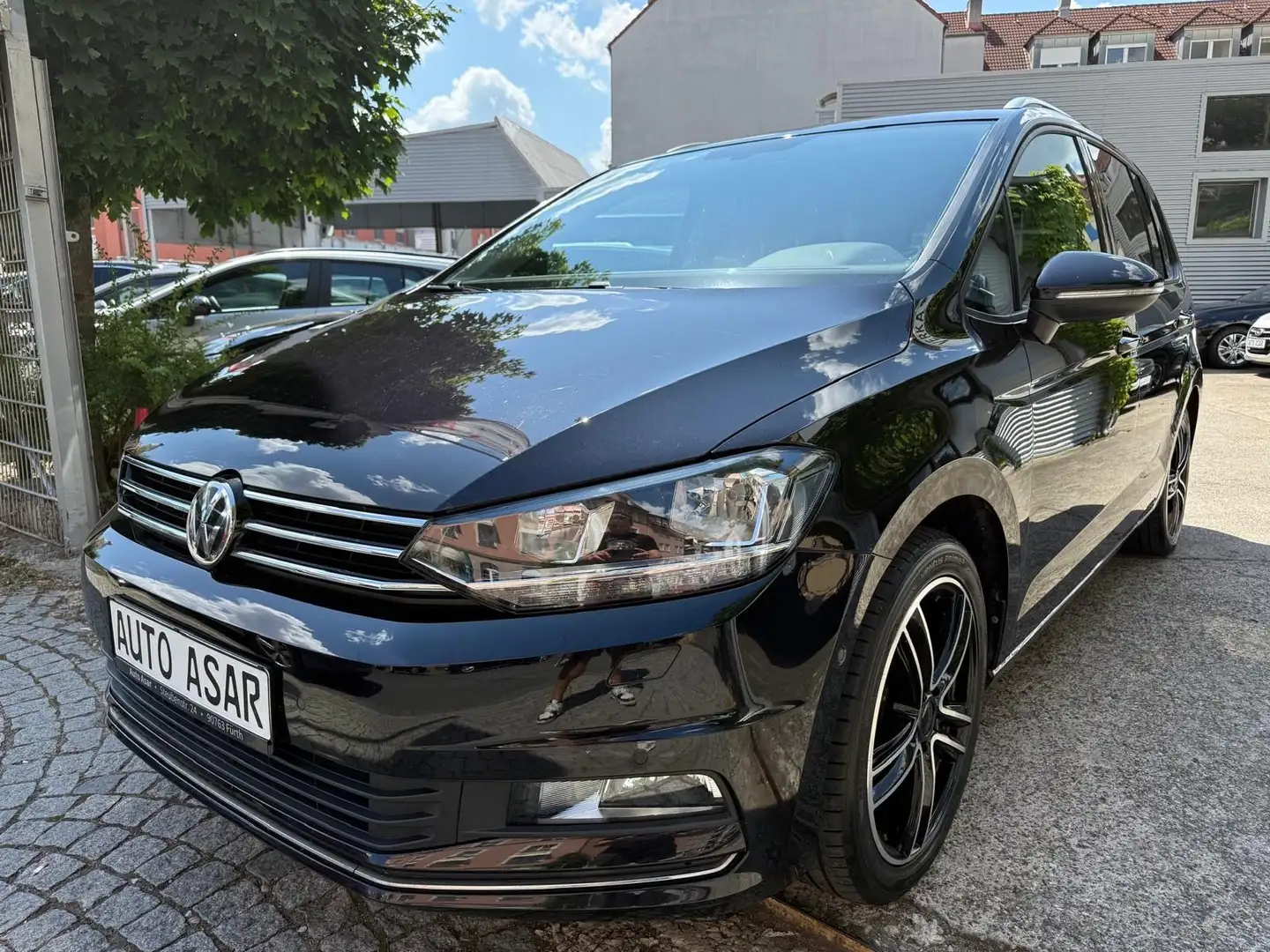 Volkswagen Touran Sound 2,0 TDI 7-Sitze/Navi/ACC Nero - 1