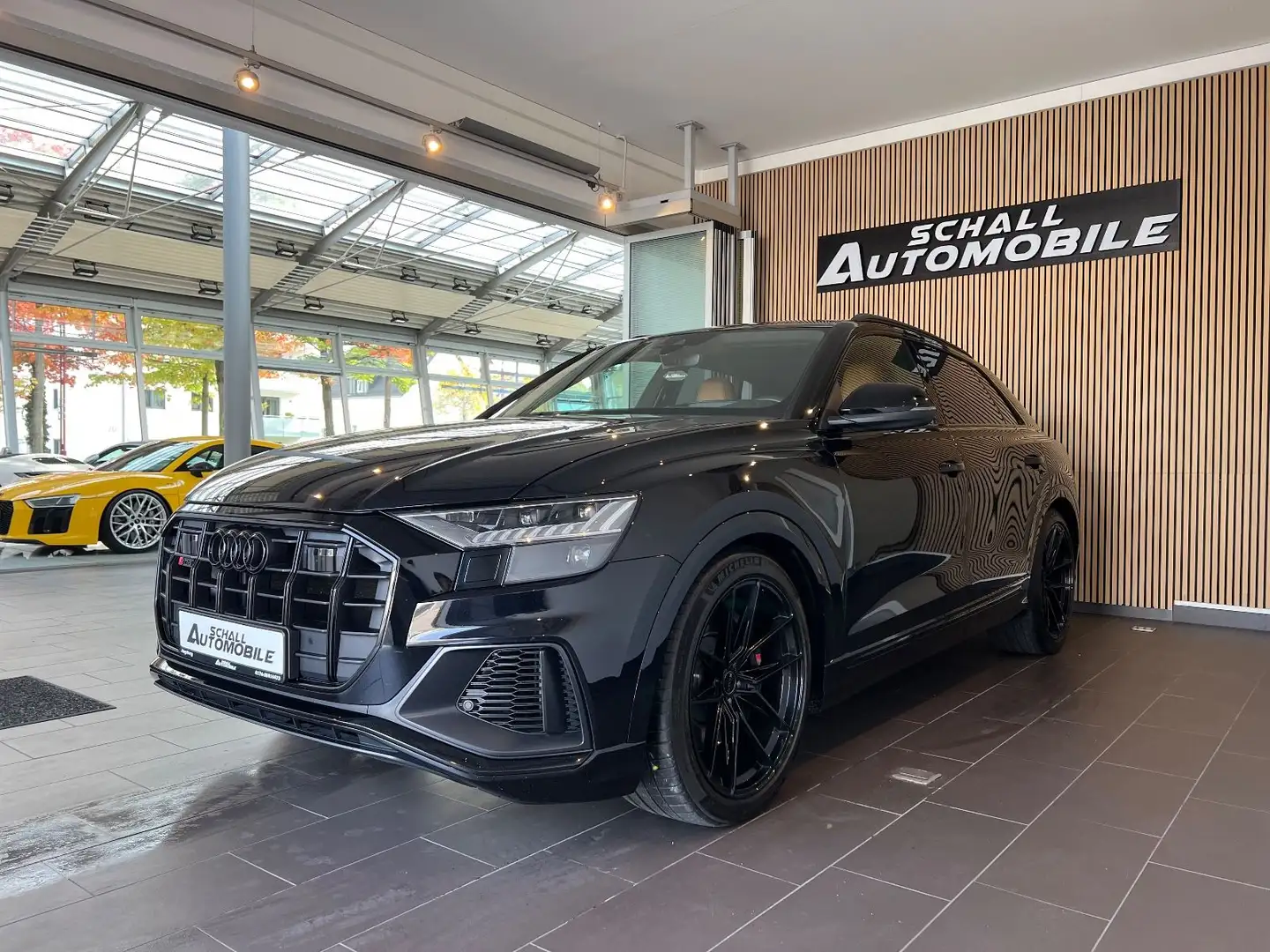 Audi SQ8 4.0TDI quatt *NAPPA/AHK/LUFT/SoftClo/HUD/B&O Schwarz - 1