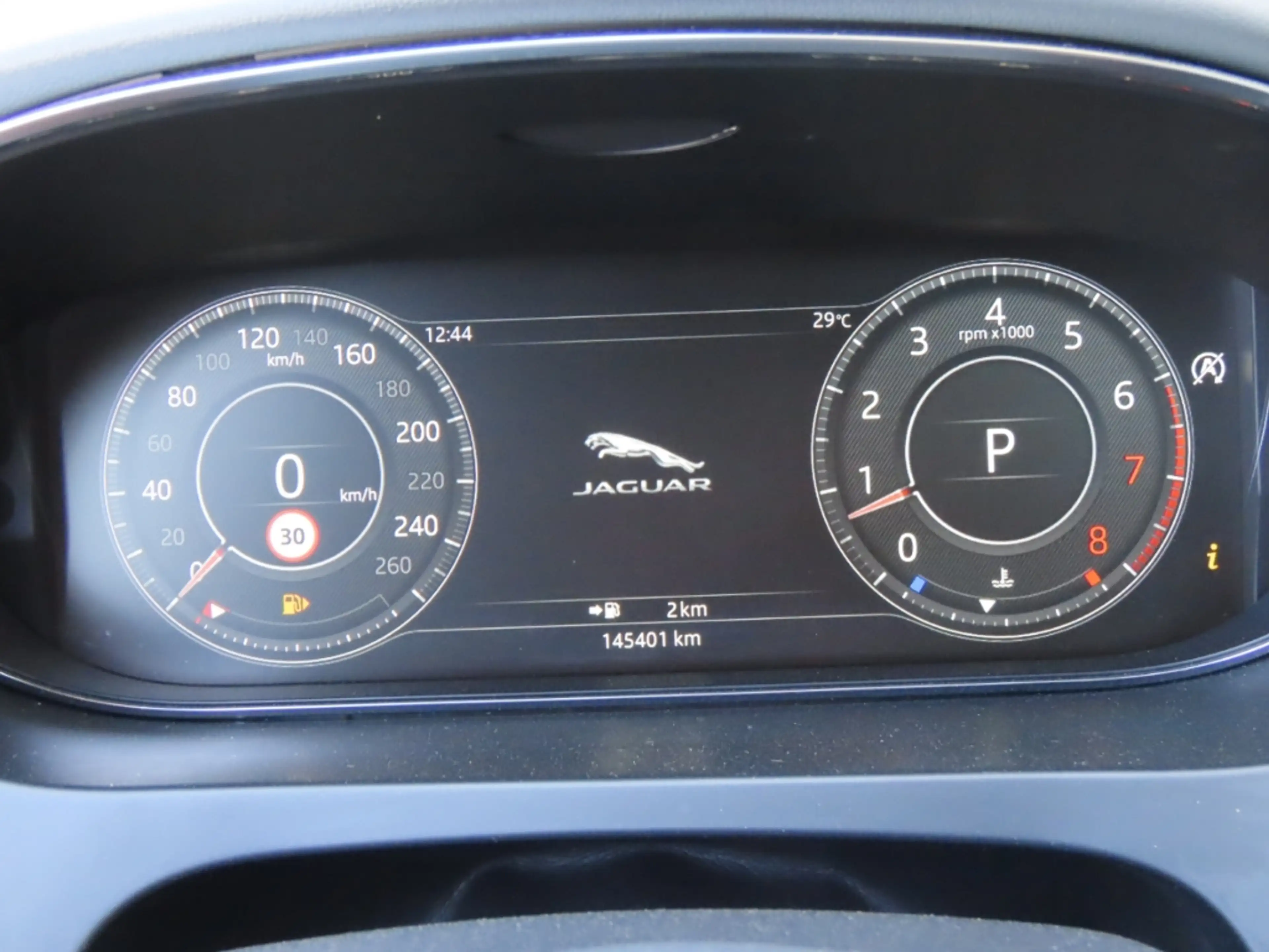 Jaguar E-Pace SE AWD 1.Hd*ACC*360Kam*Navi*SHZ*AHK*8-f — photo 13