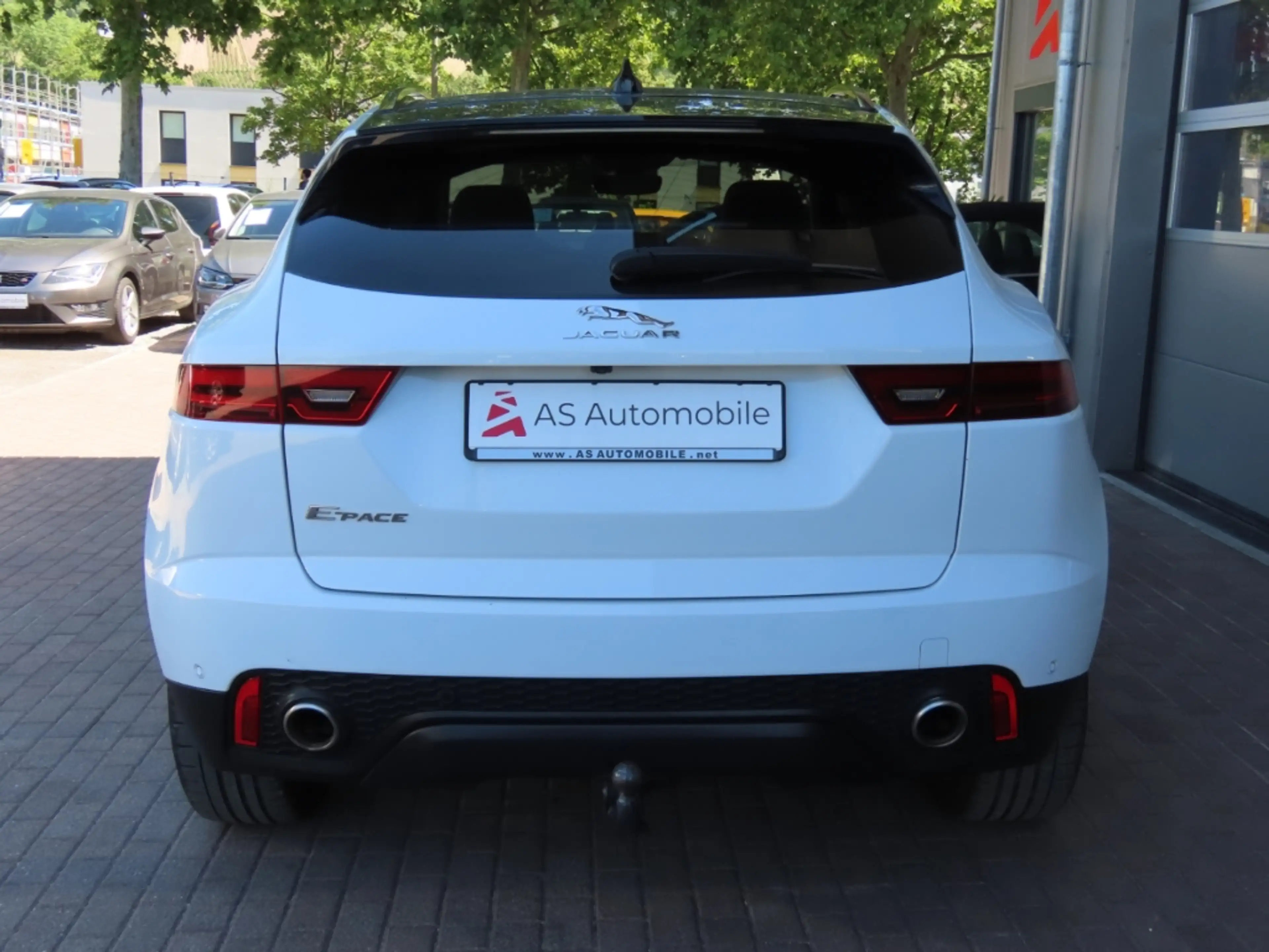 Jaguar E-Pace SE AWD 1.Hd*ACC*360Kam*Navi*SHZ*AHK*8-f — photo 5