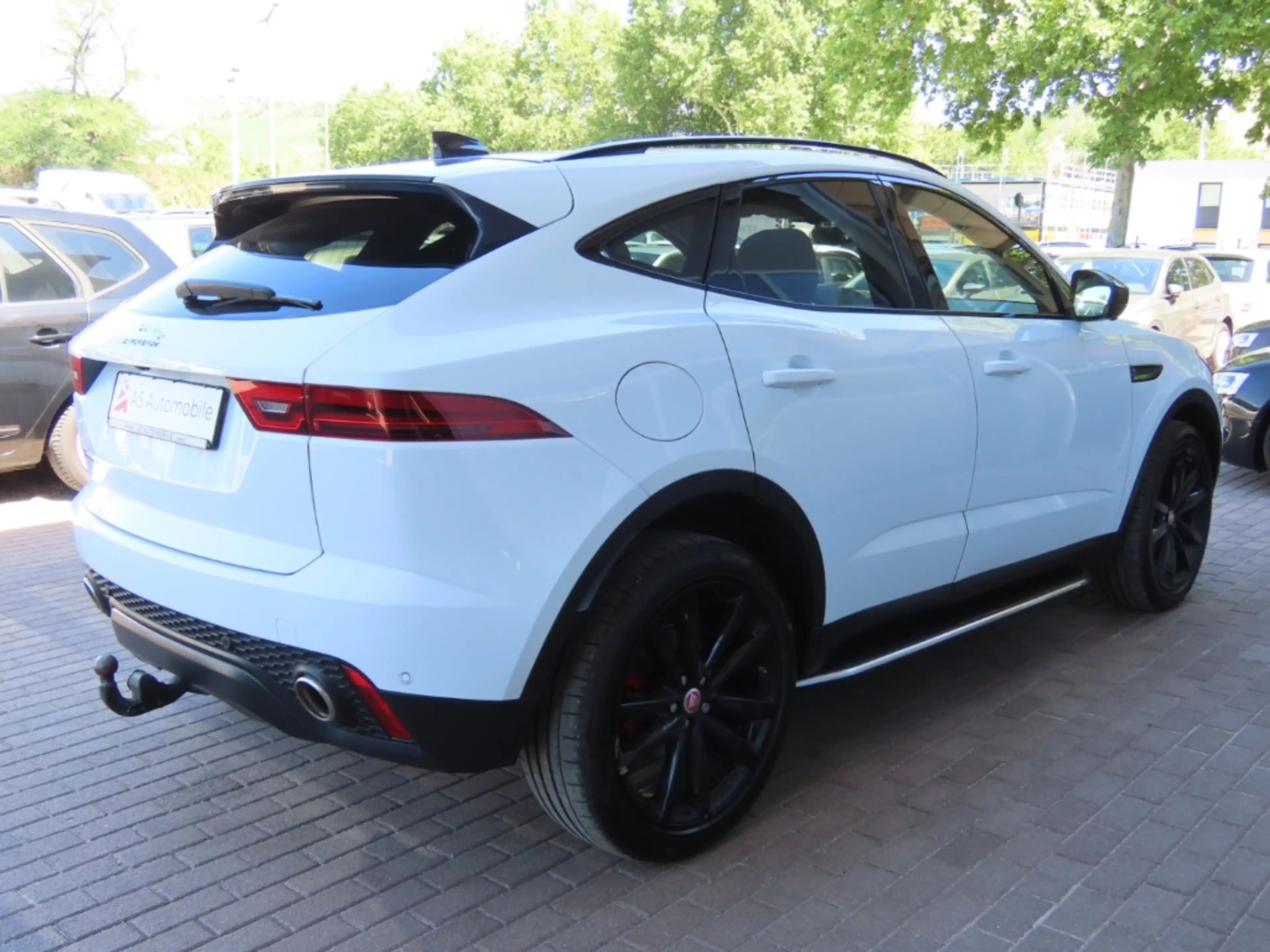 Jaguar E-Pace SE AWD 1.Hd*ACC*360Kam*Navi*SHZ*AHK*8-f — photo 6