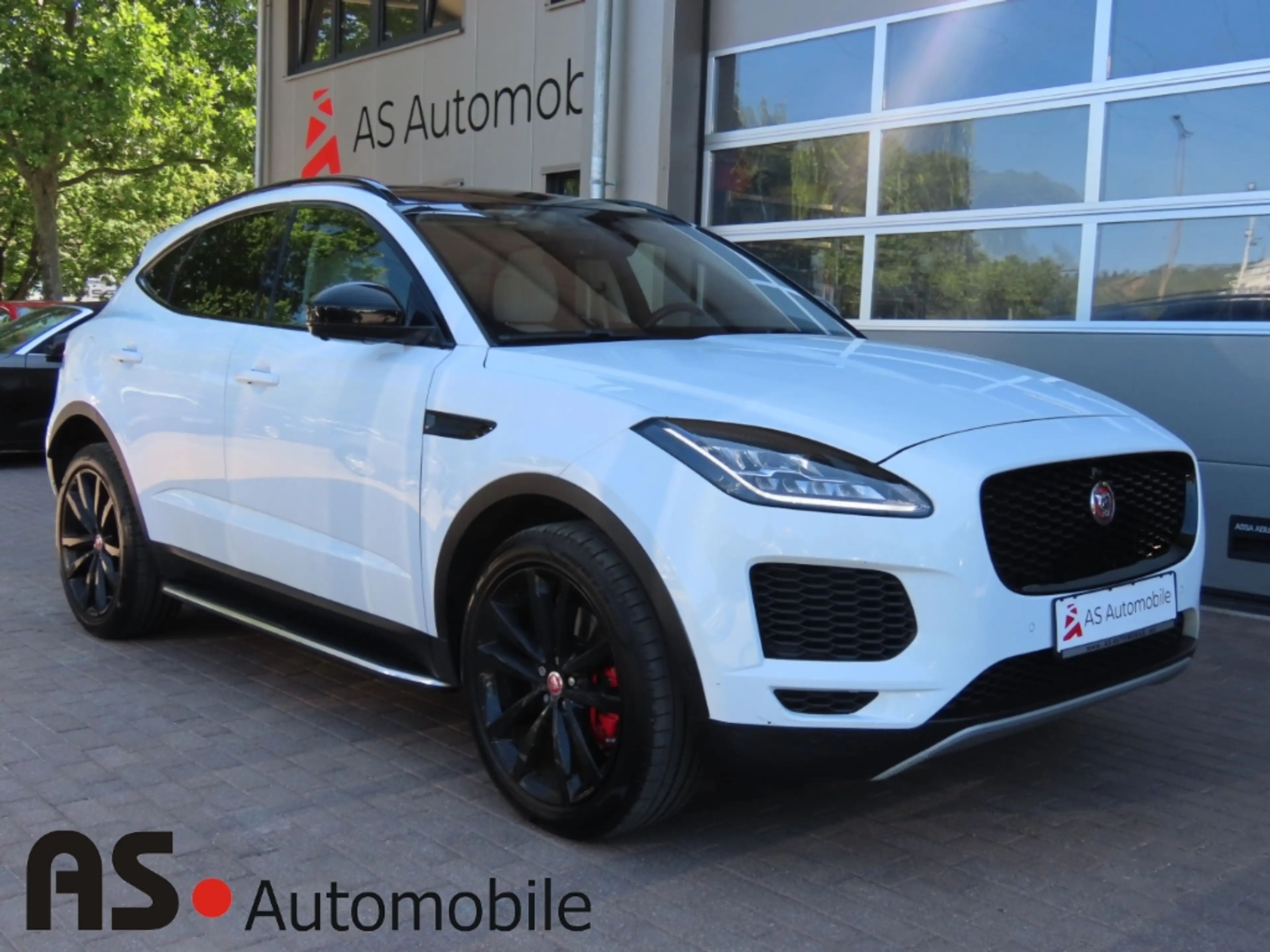 Jaguar E-Pace SE AWD 1.Hd*ACC*360Kam*Navi*SHZ*AHK*8-f