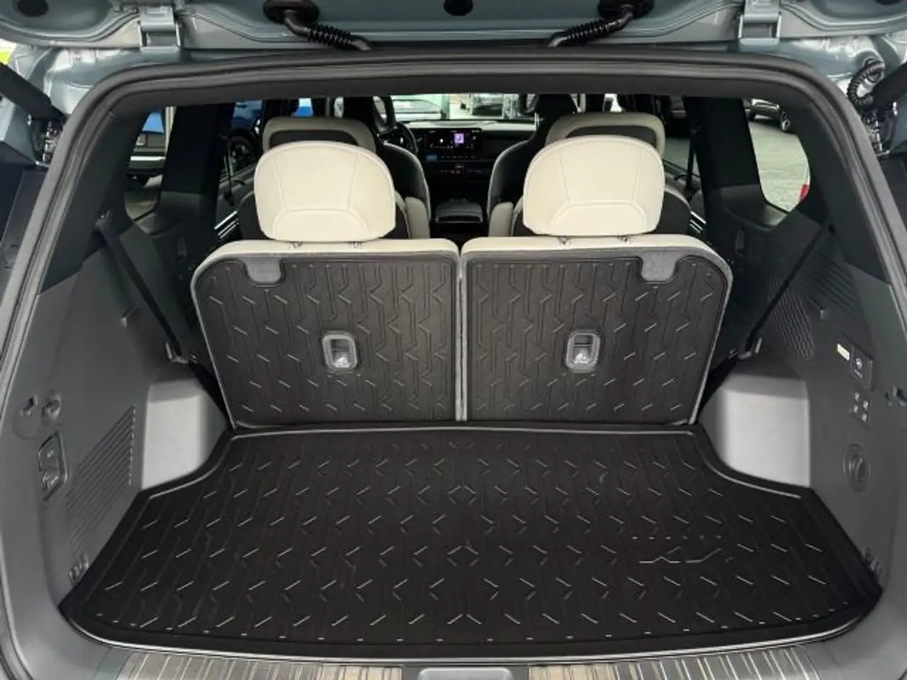 Kia EV9 AWD GTL RELAX GD 11