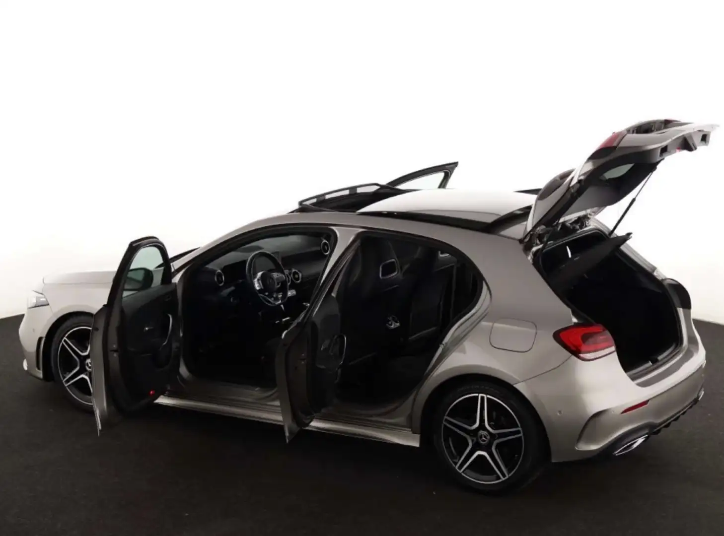 Mercedes-Benz A 160 AMG Line - 2