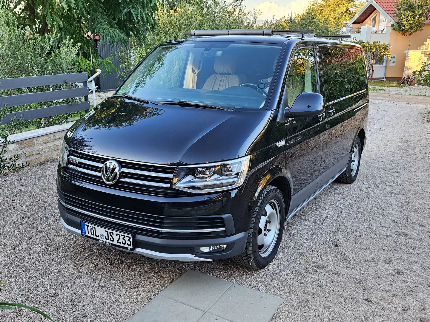 Volkswagen T6 Multivan Garantie TDI 4MOTION DSG Panamericana Schwarz - 1