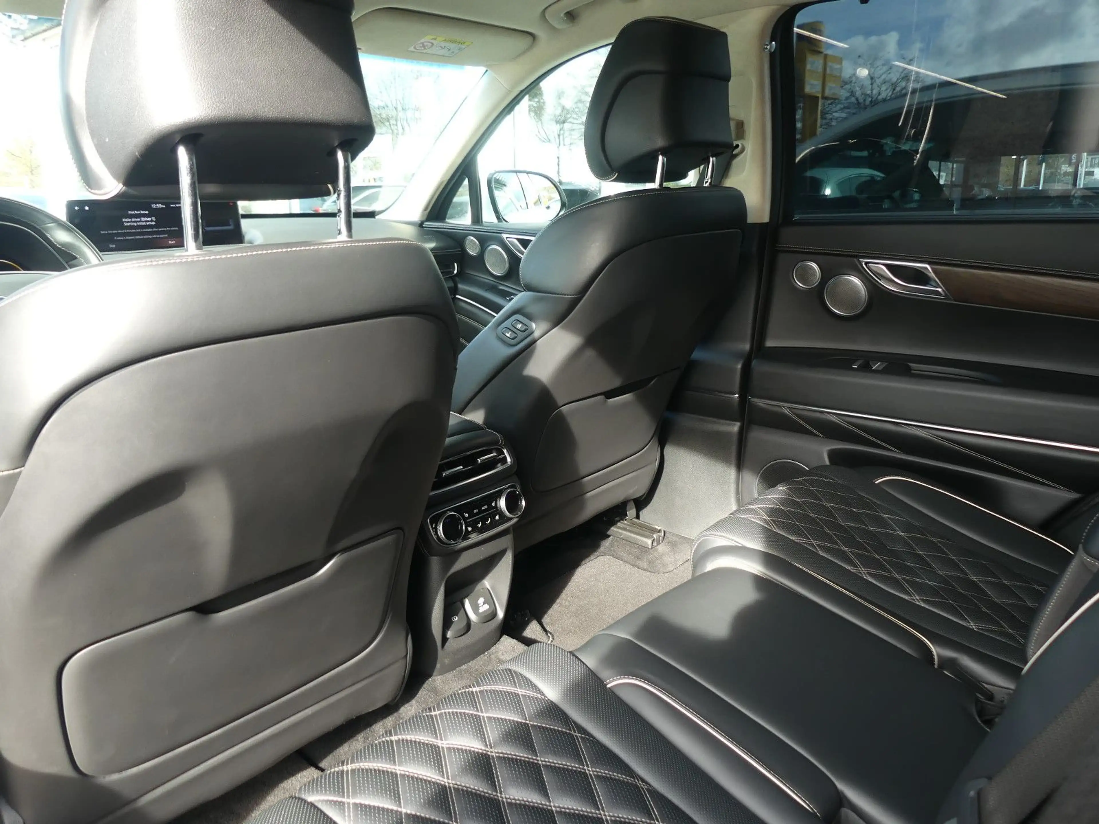 Genesis GV80 3.0 AWD Luxus + Anhängezugvorrichtung abnehmbar — photo 11