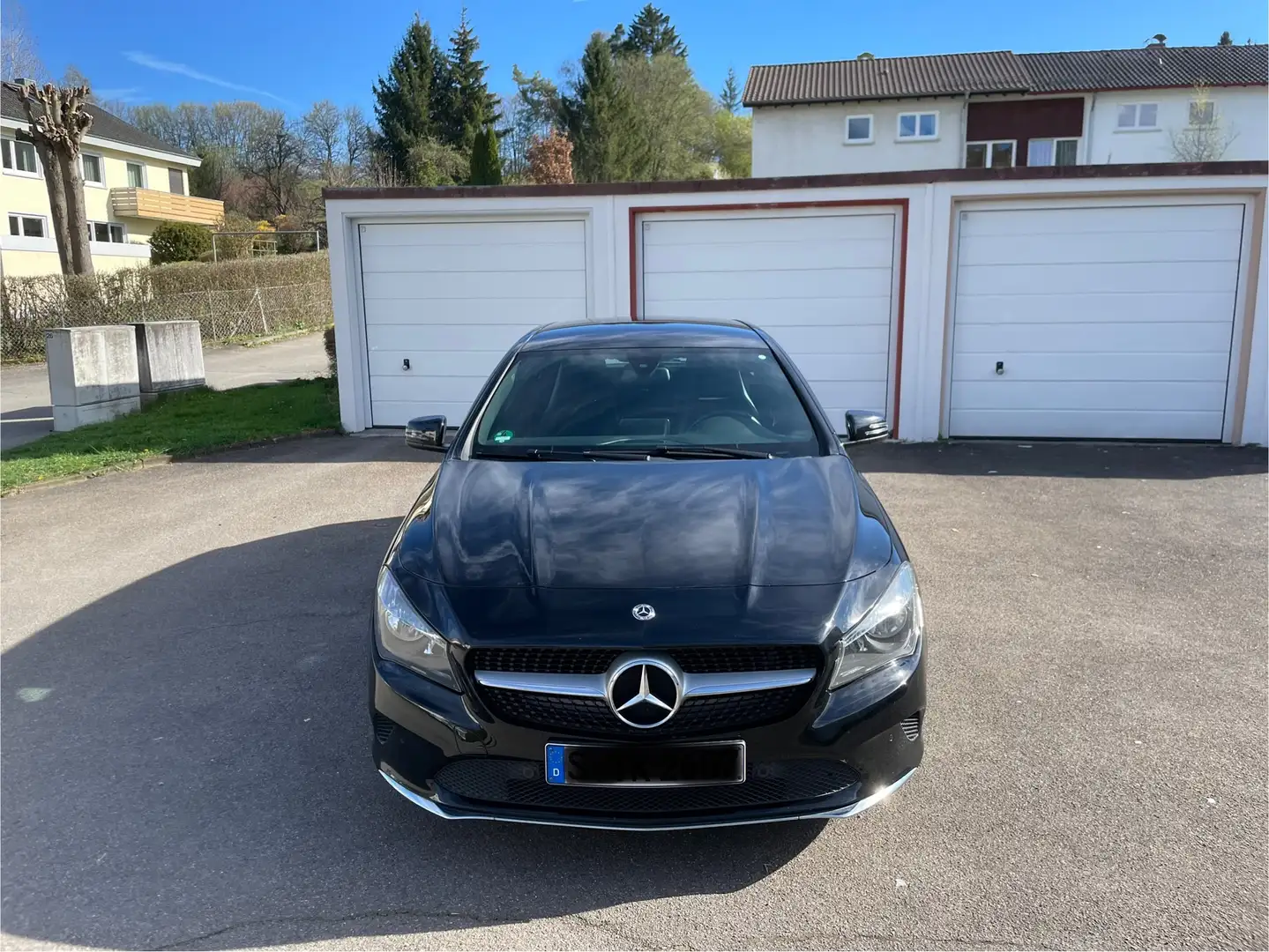 Mercedes-Benz CLA 220 CLA Shooting Brake 220 d 4Matic 7G-DCT Peak Editio Fekete - 1