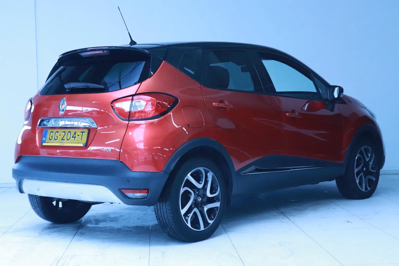 Renault Captur 1.2 TCe Helly Hansen Clima/Navi/PDC Rouge - 2