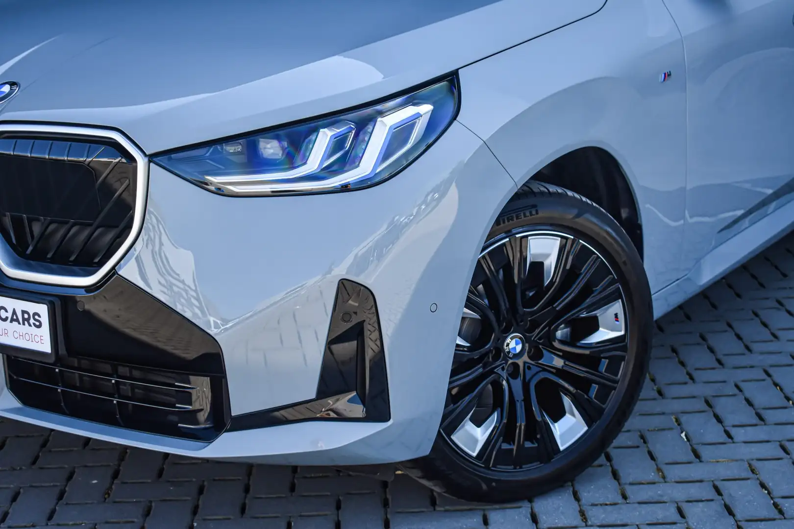 BMW X3 20 xDrive - M-pack - Trekhaak - Pano - H&K Grijs - 2
